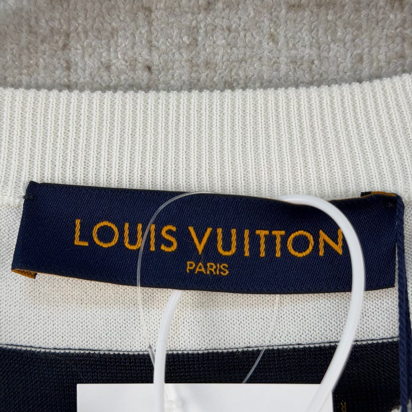 Louis Vuitton Louis Vuitton SS22 Letter Intarsia Knit Tee Size XS / US 0-2 / IT 36-38 - 4 Thumbnail
