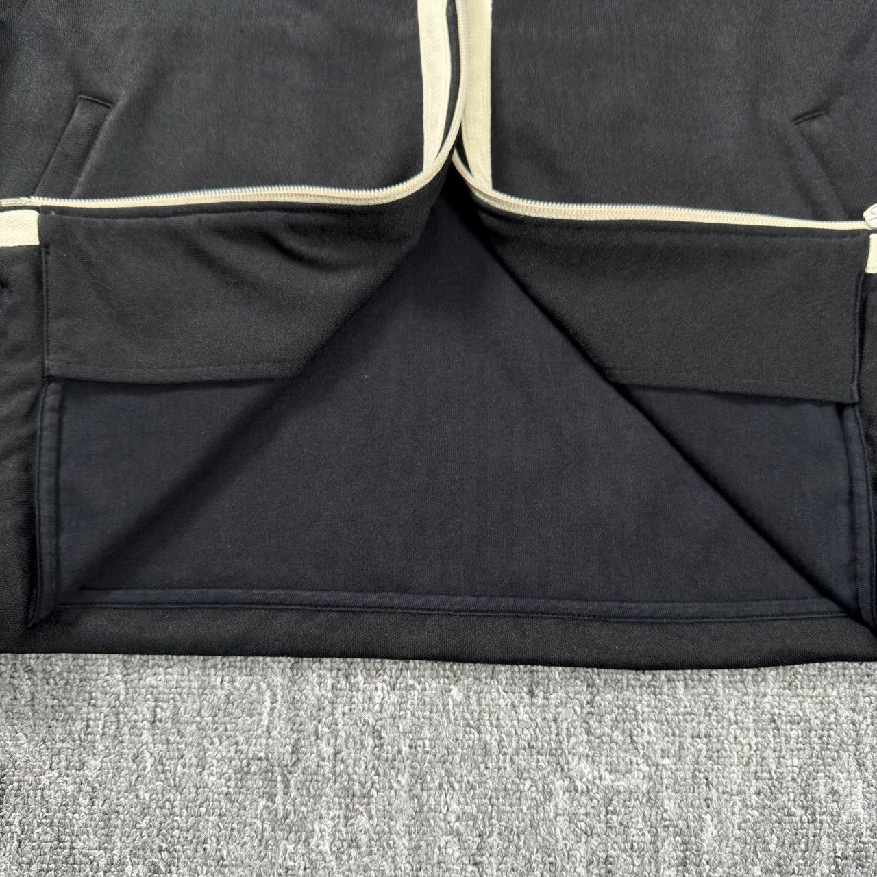 Gucci Gucci 3M Reflective Logo Jacket Size US S / EU 44-46 / 1 - 5 Thumbnail