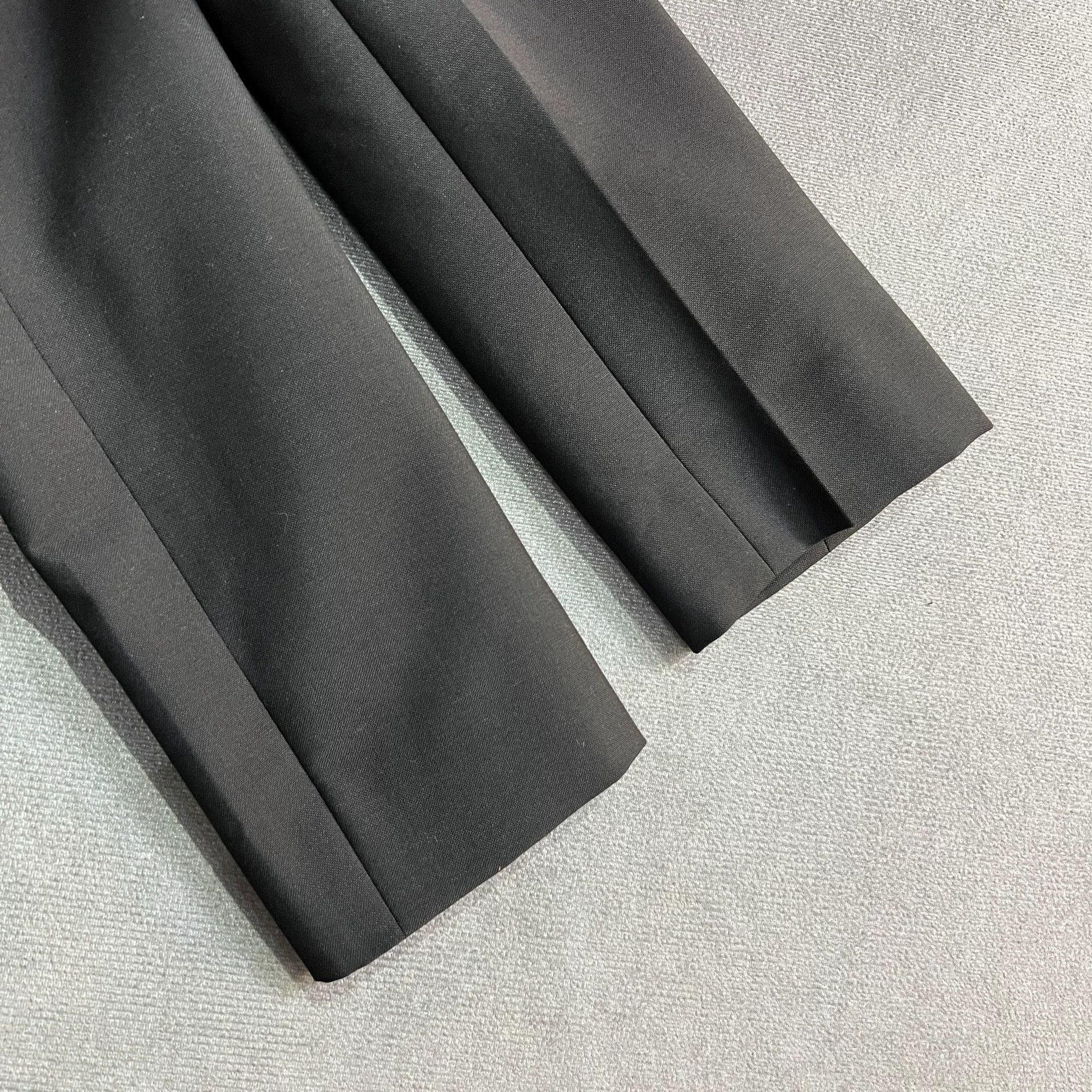 Givenchy Givenchy Black Lock Clasp Blazer Size US M / EU 48-50 / 2 - 4 Thumbnail