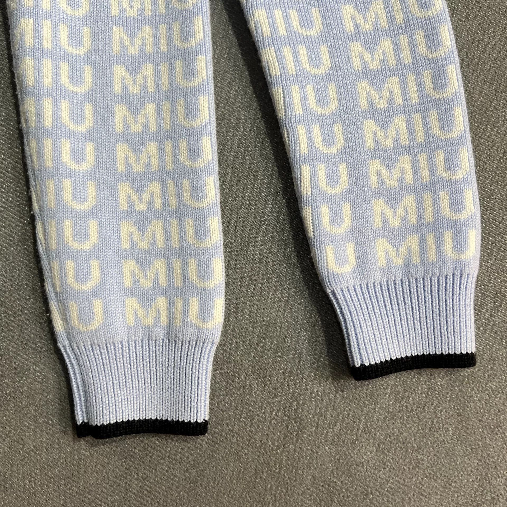 Miu Miu Miu Miu Logo Print Wool Cardigan Size S / US 4 / IT 40 - 5 Thumbnail