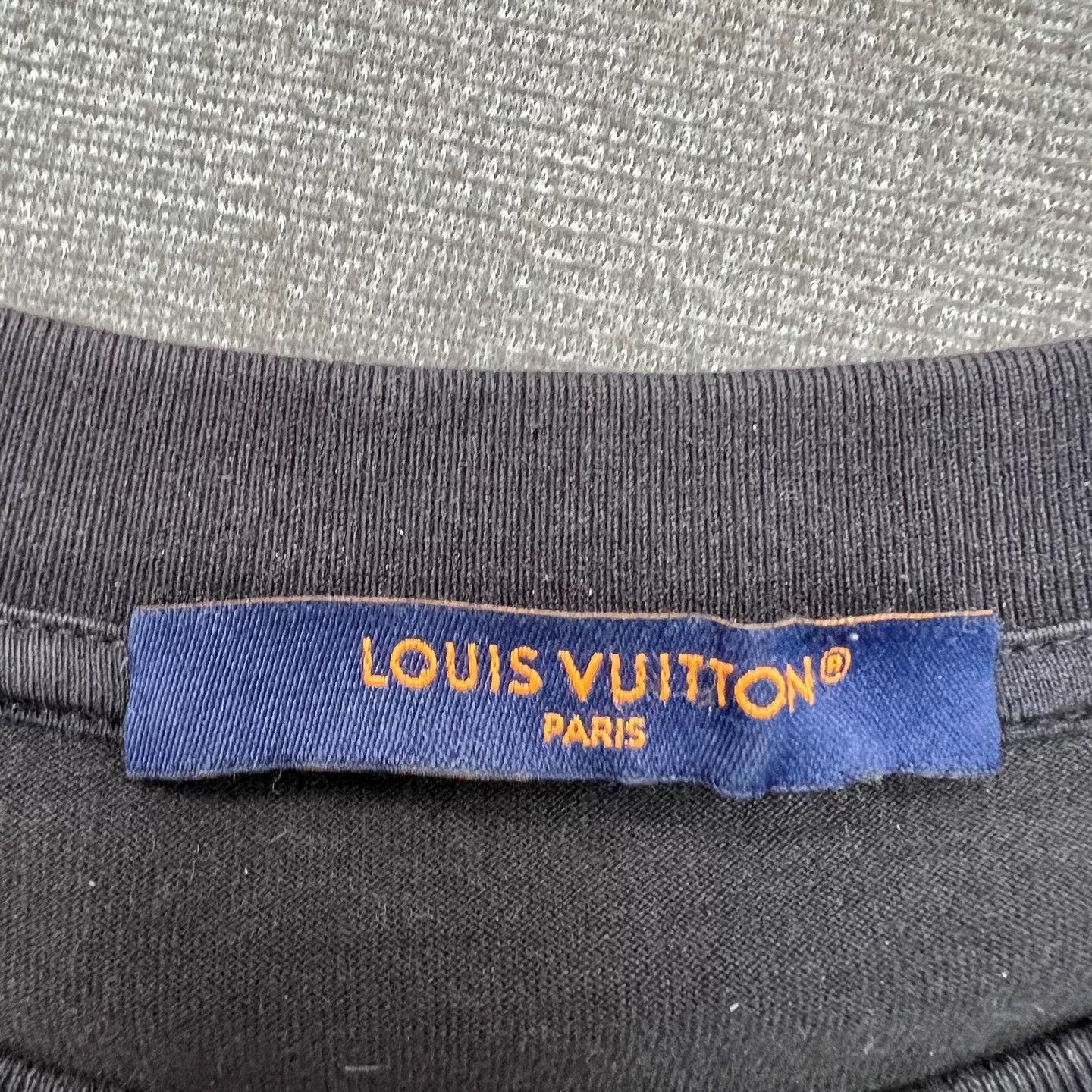 Louis Vuitton Louis Vuitton Monogram Logo Short-Sleeve Size US L / EU 52-54 / 3 - 4 Thumbnail