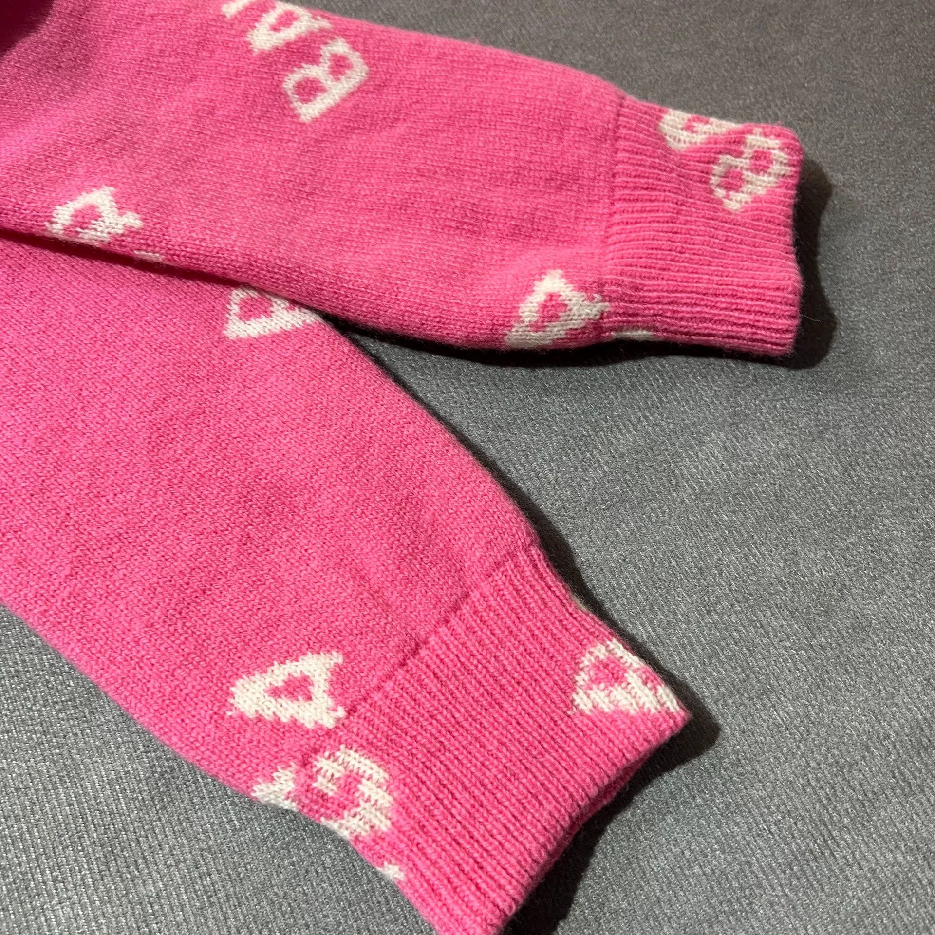 Balenciaga Balenciaga Pink Logo Knit Cardigan Size S / US 4 / IT 40 - 5 Thumbnail