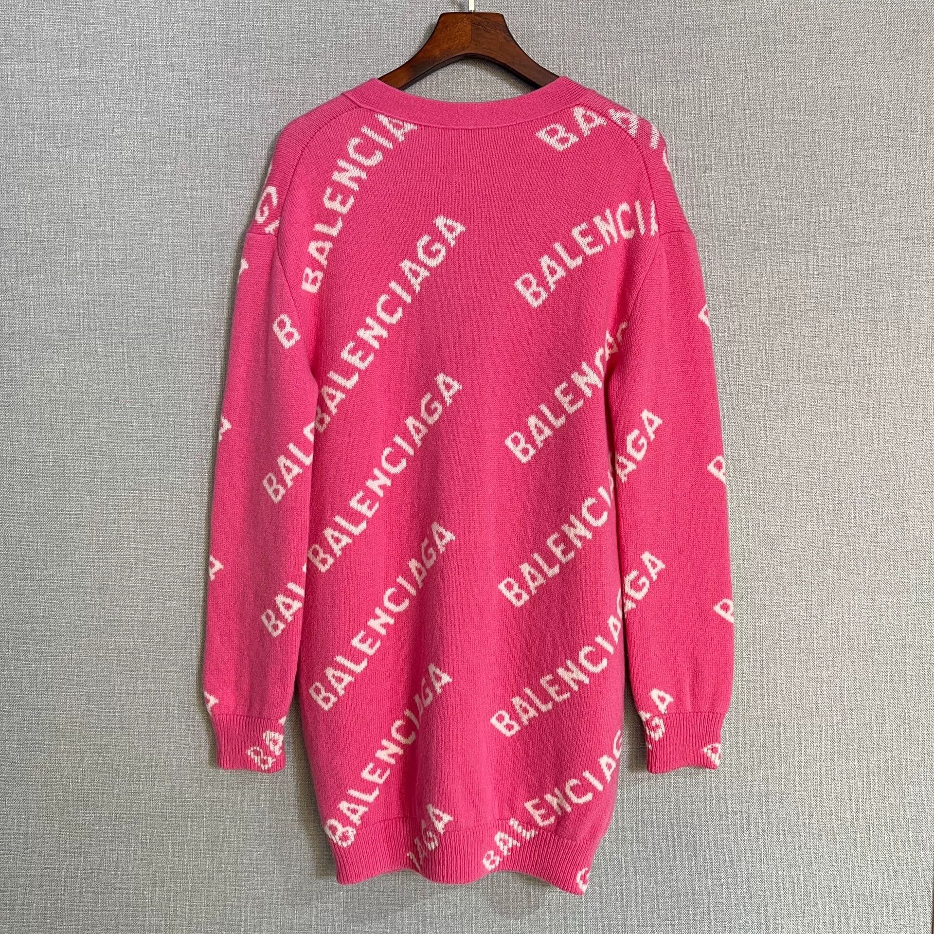 Balenciaga Balenciaga Pink Logo Knit Cardigan Size S / US 4 / IT 40 - 2 Thumbnail