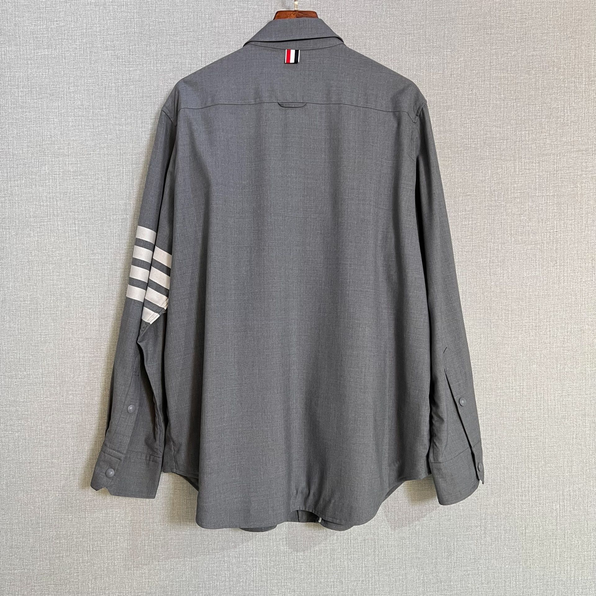 Thom Browne Thom Browne Gray Wool Stripe Shirt Jacket Size US L / EU 52-54 / 3 - 2 Thumbnail