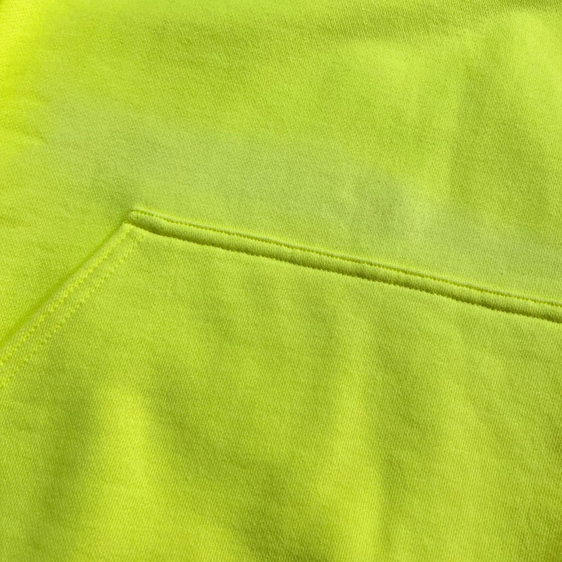Balenciaga Balenciaga Fluorescent Yellow Crewneck Size XS / US 0-2 / IT 36-38 - 4 Thumbnail