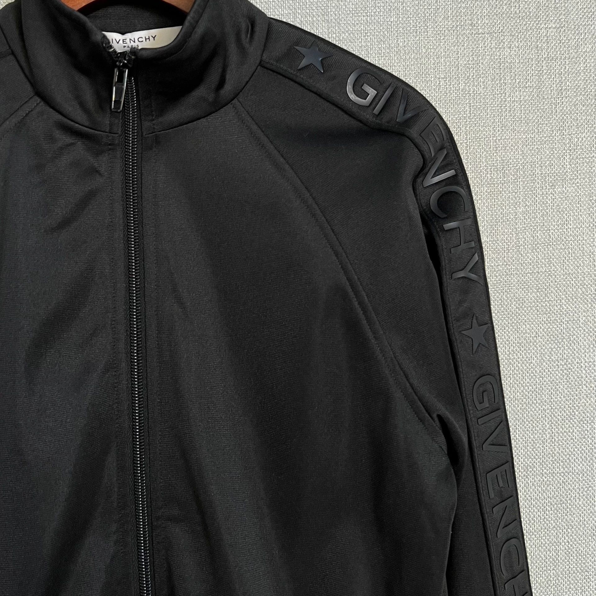 Givenchy Givenchy Black Logo Tape Zipper Jacket Size XS / US 0-2 / IT 36-38 - 3 Thumbnail