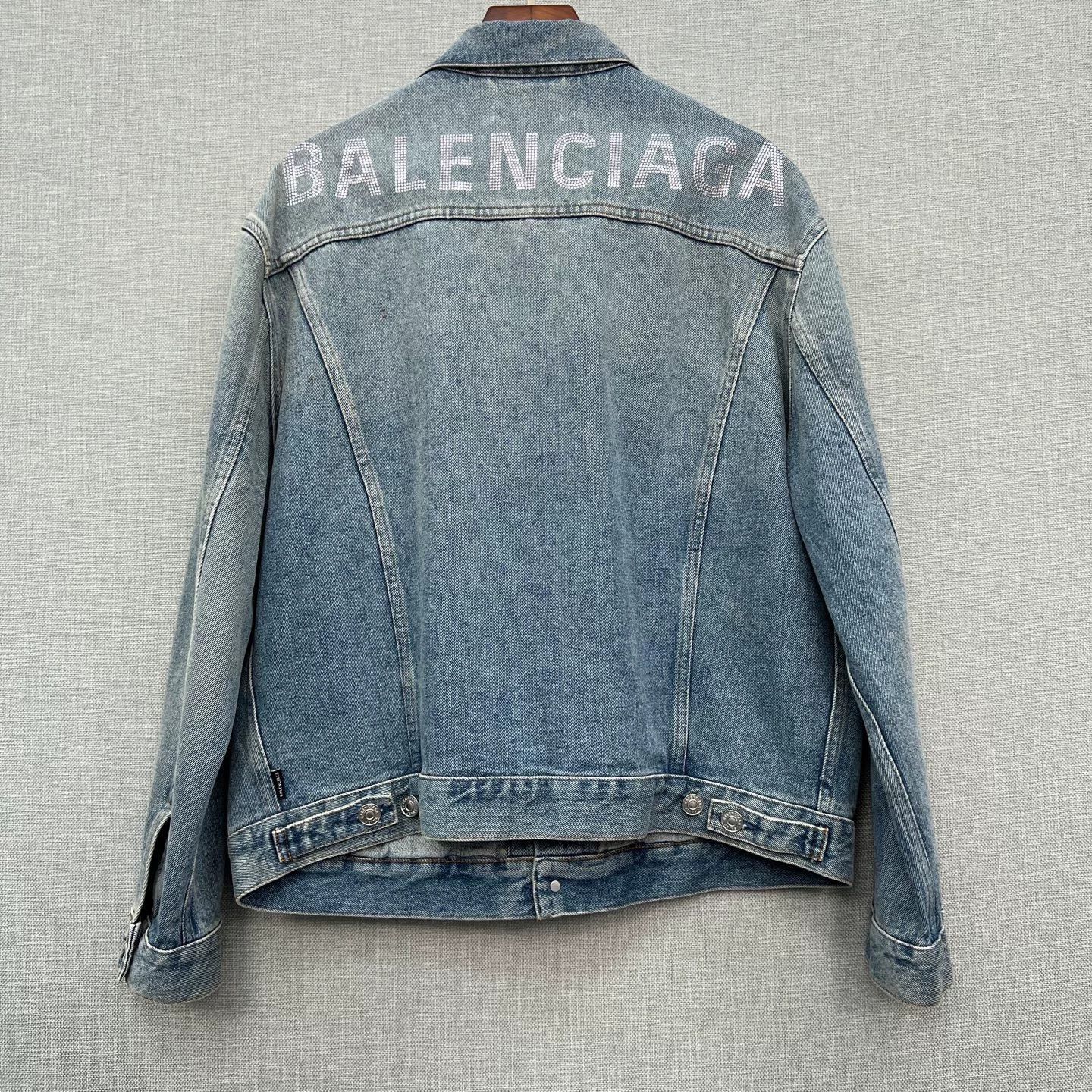 Balenciaga Balenciaga Distressed Rhinestone Logo Denim Jacket Size XXS / US 00 / IT 34 - 2 Thumbnail
