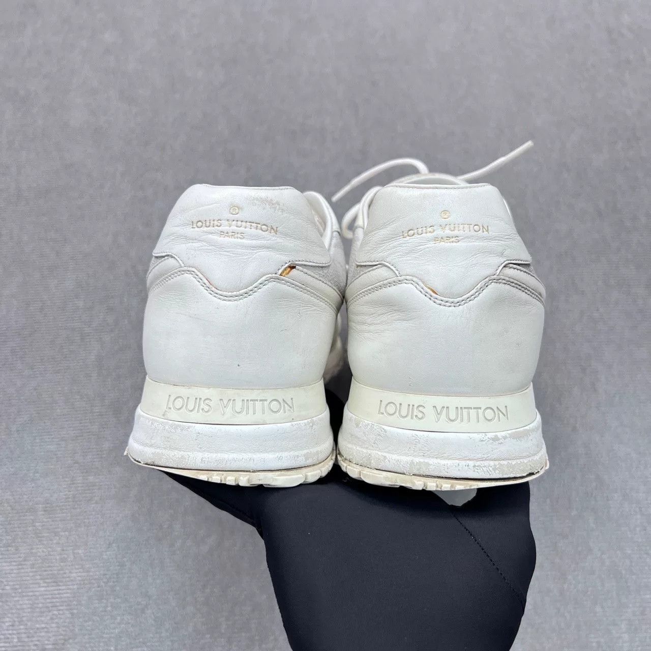 Louis Vuitton Louis Vuitton Run Away Monogram Sneakers Size US 10 / EU 43 - 5 Thumbnail