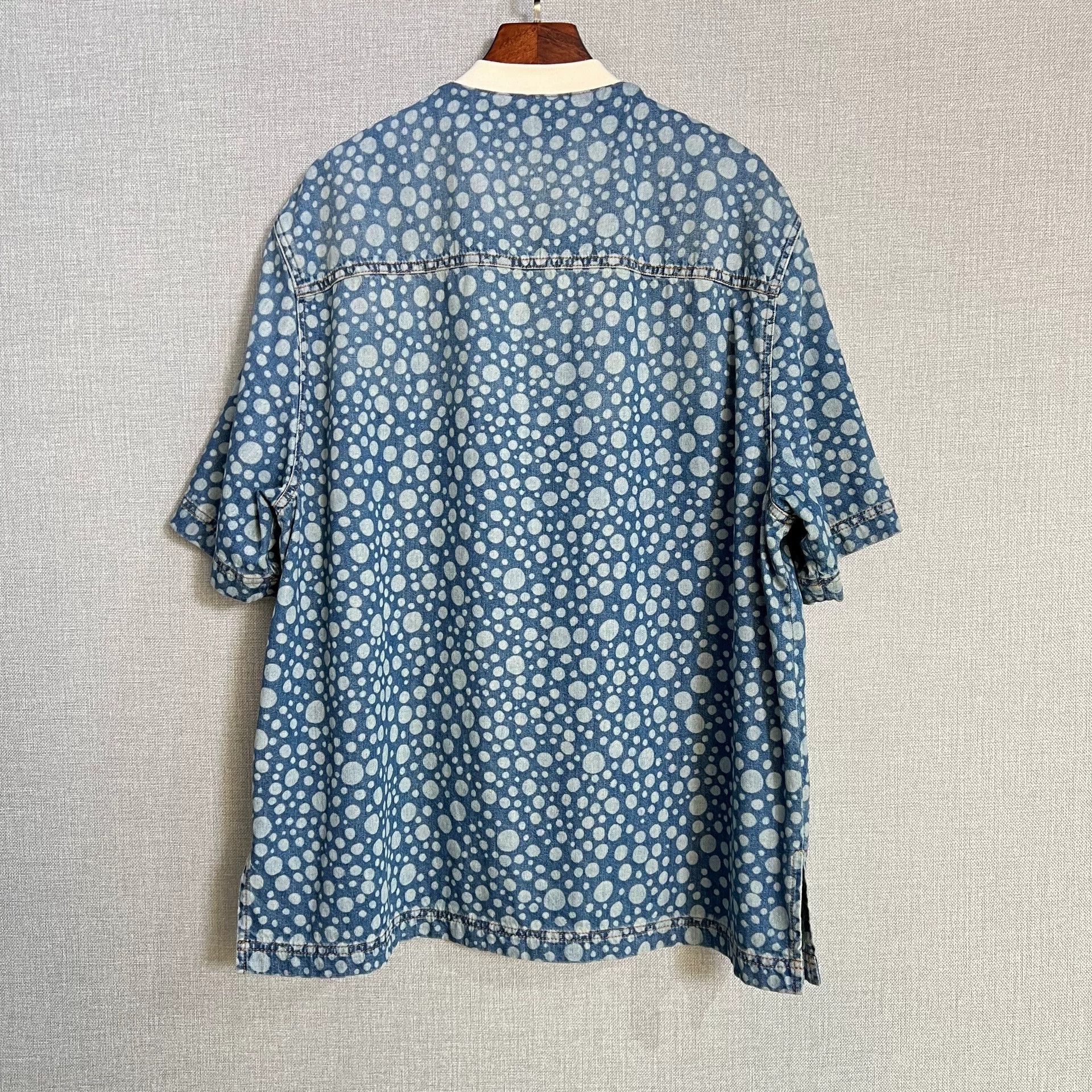 Louis Vuitton Louis Vuitton x Kusama Denim Baseball Shirt Size US M / EU 48-50 / 2 - 2 Thumbnail