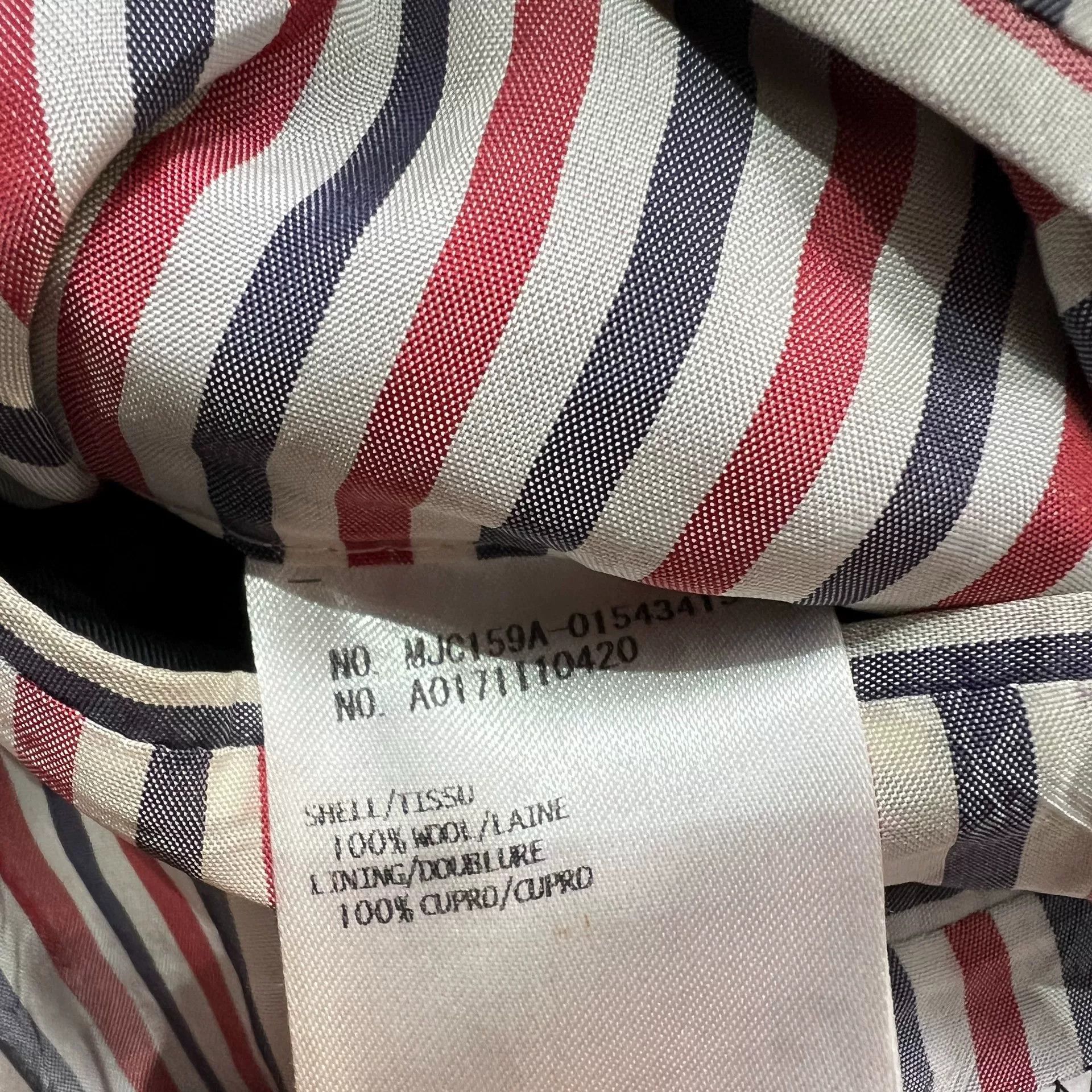 Thom Browne Thom Browne Whale Embroidery Suit Jacket Size US XL / EU 56 / 4 - 6 Thumbnail