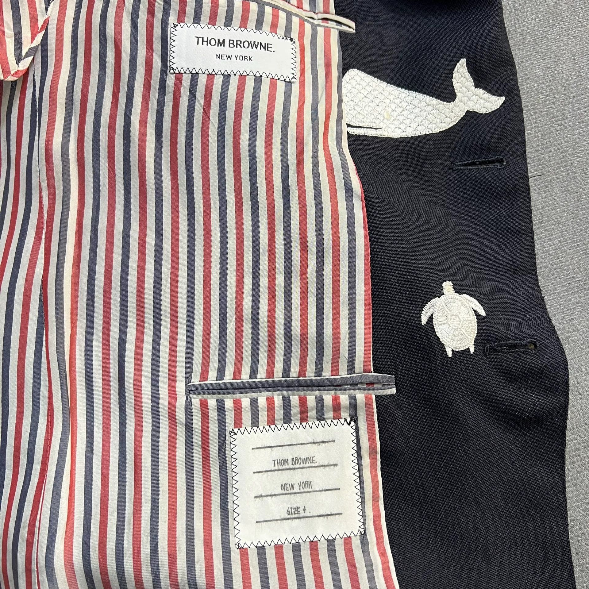 Thom Browne Thom Browne Whale Embroidery Suit Jacket Size US XL / EU 56 / 4 - 5 Thumbnail
