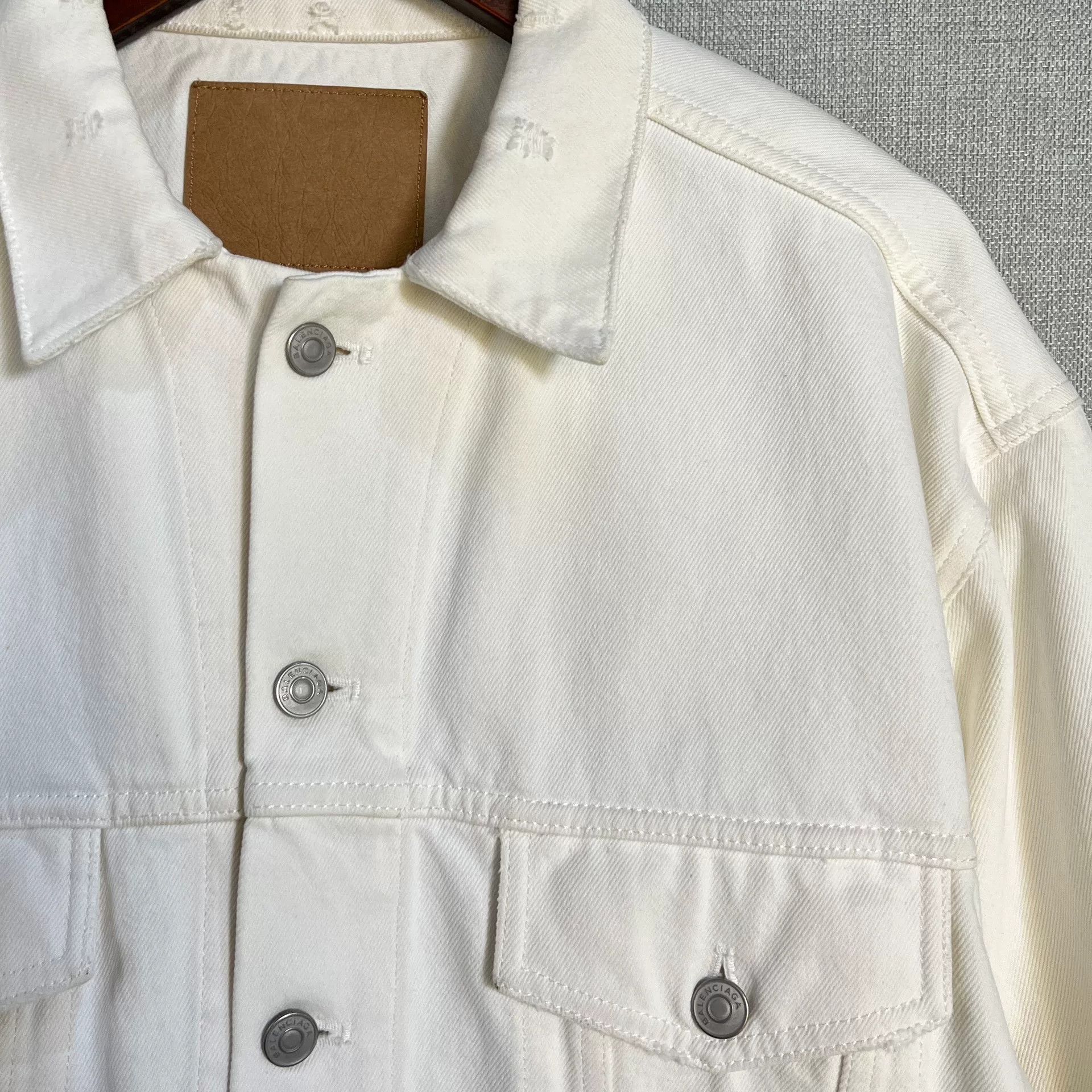 Balenciaga Balenciaga White Back Logo Denim Jacket Size XXS / US 00 / IT 34 - 3 Thumbnail