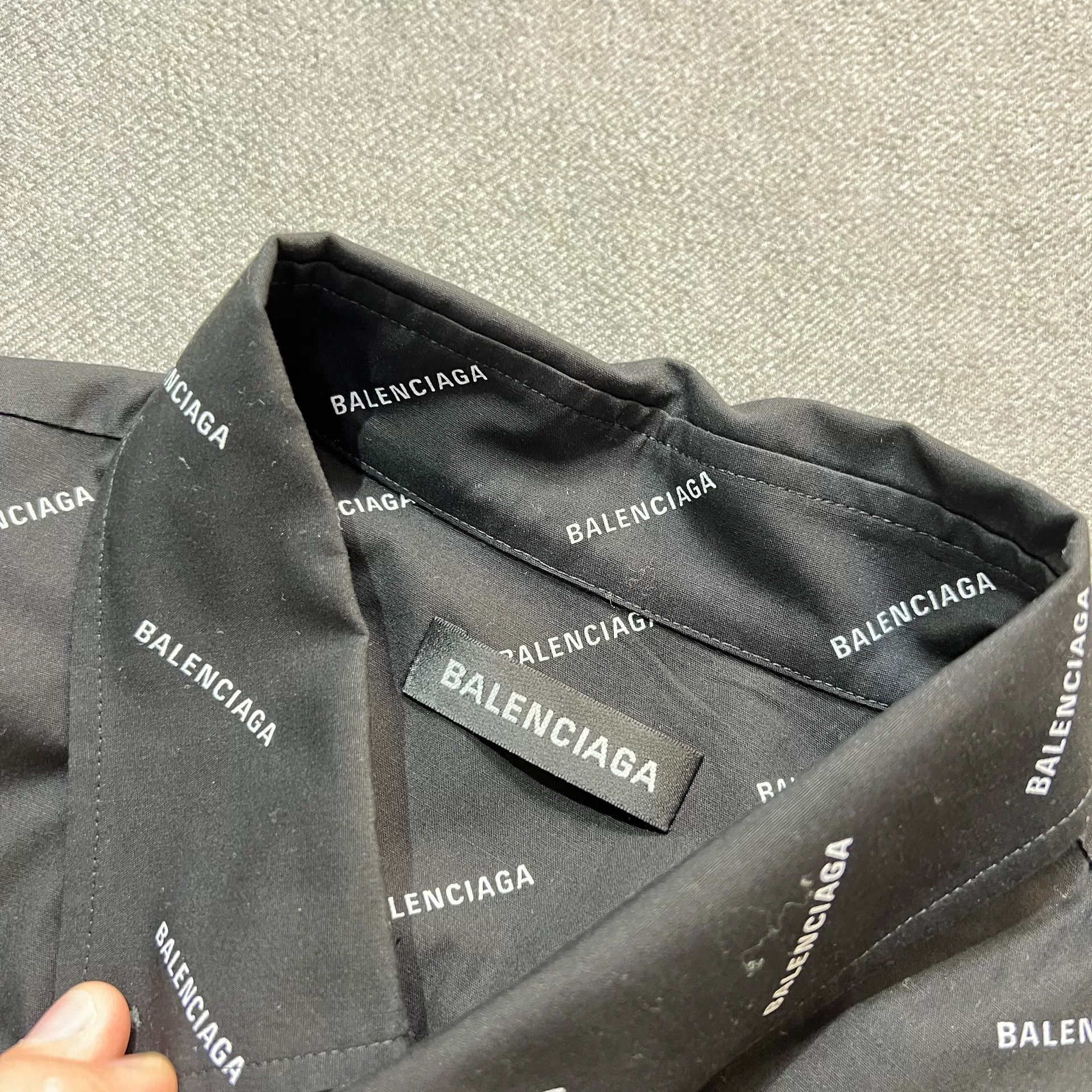 Balenciaga Balenciaga Black Logo Print Shirt Size S / US 4 / IT 40 - 4 Thumbnail