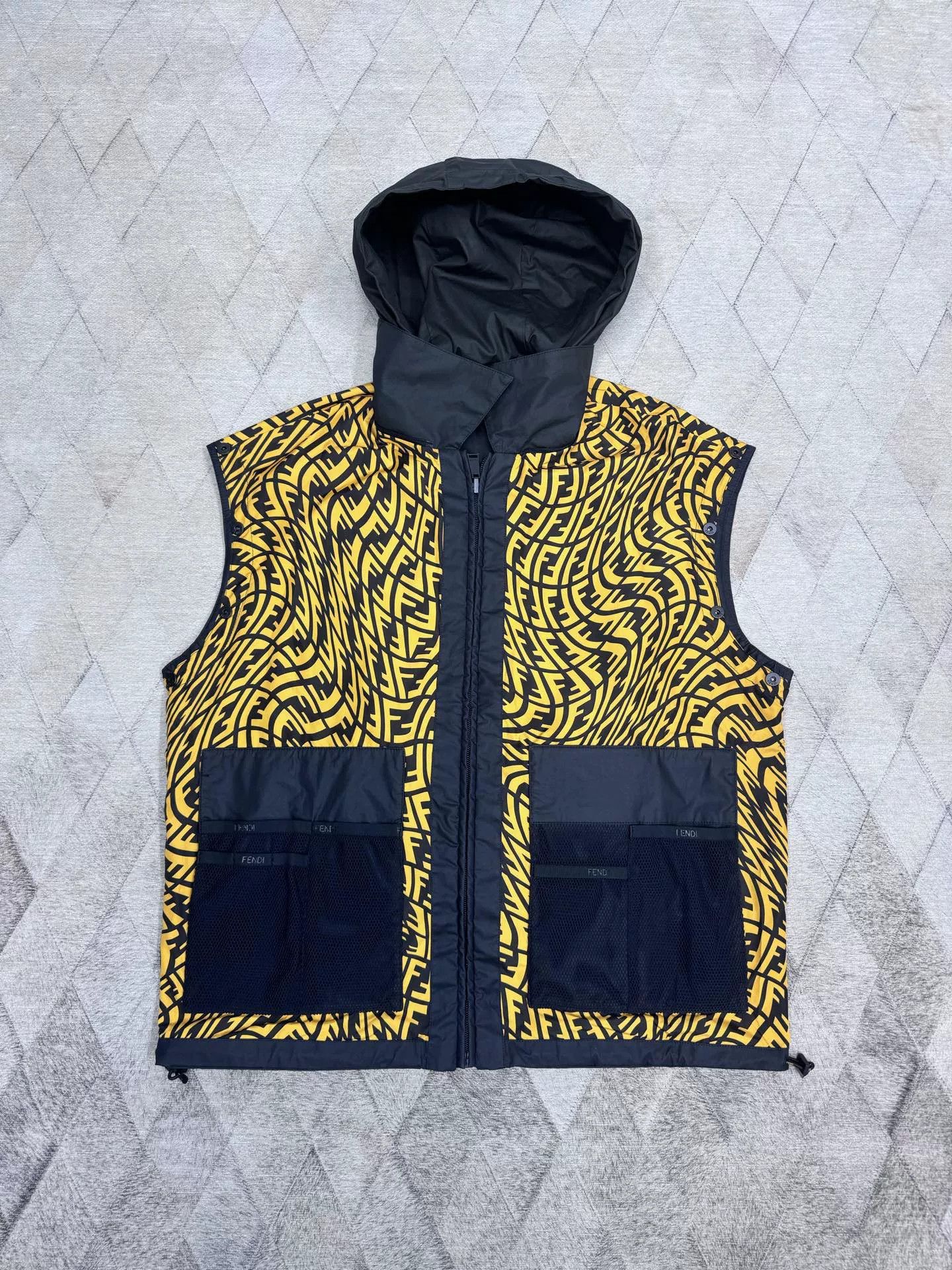 Fendi Fendi Capsule Reversible Casual Jacket Size US M / EU 48-50 / 2 - 4 Thumbnail