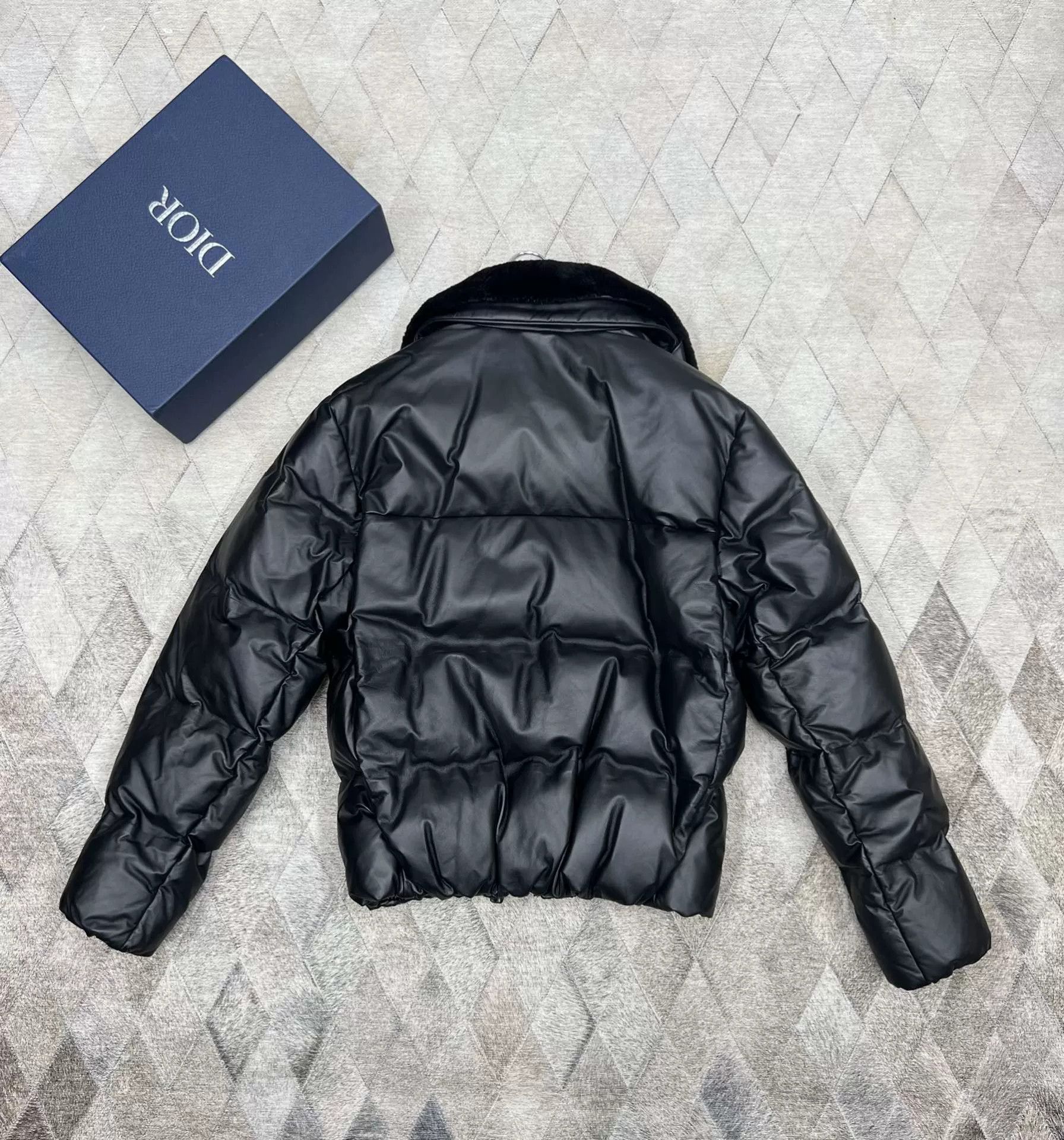 Dior Dior Men Fur Collar Pilot Leather Down Jacket Size US S / EU 44-46 / 1 - 6 Thumbnail