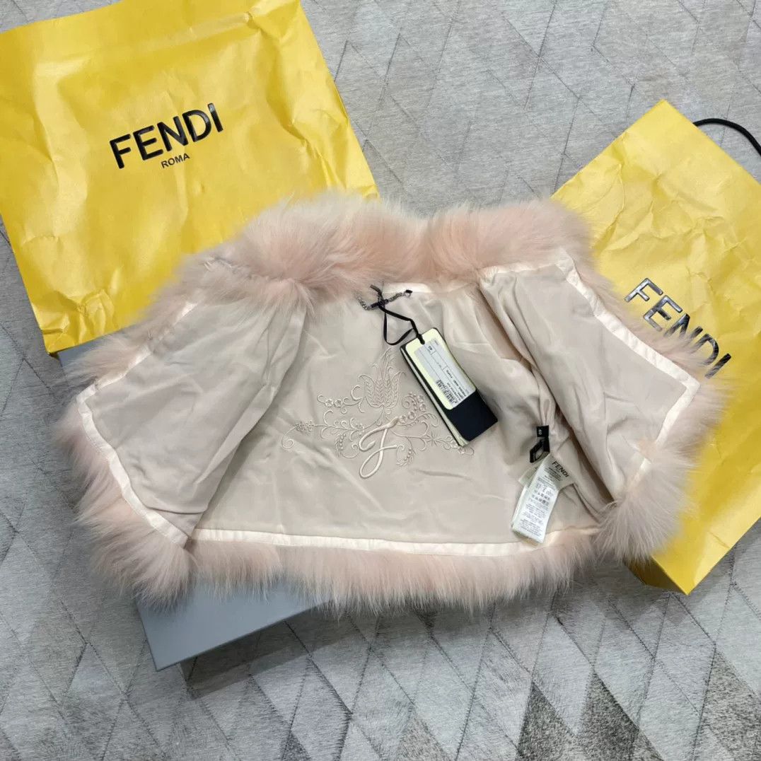 Fendi Fendi Fox Fur Cape Coat Size S / US 4 / IT 40 - 2 Thumbnail