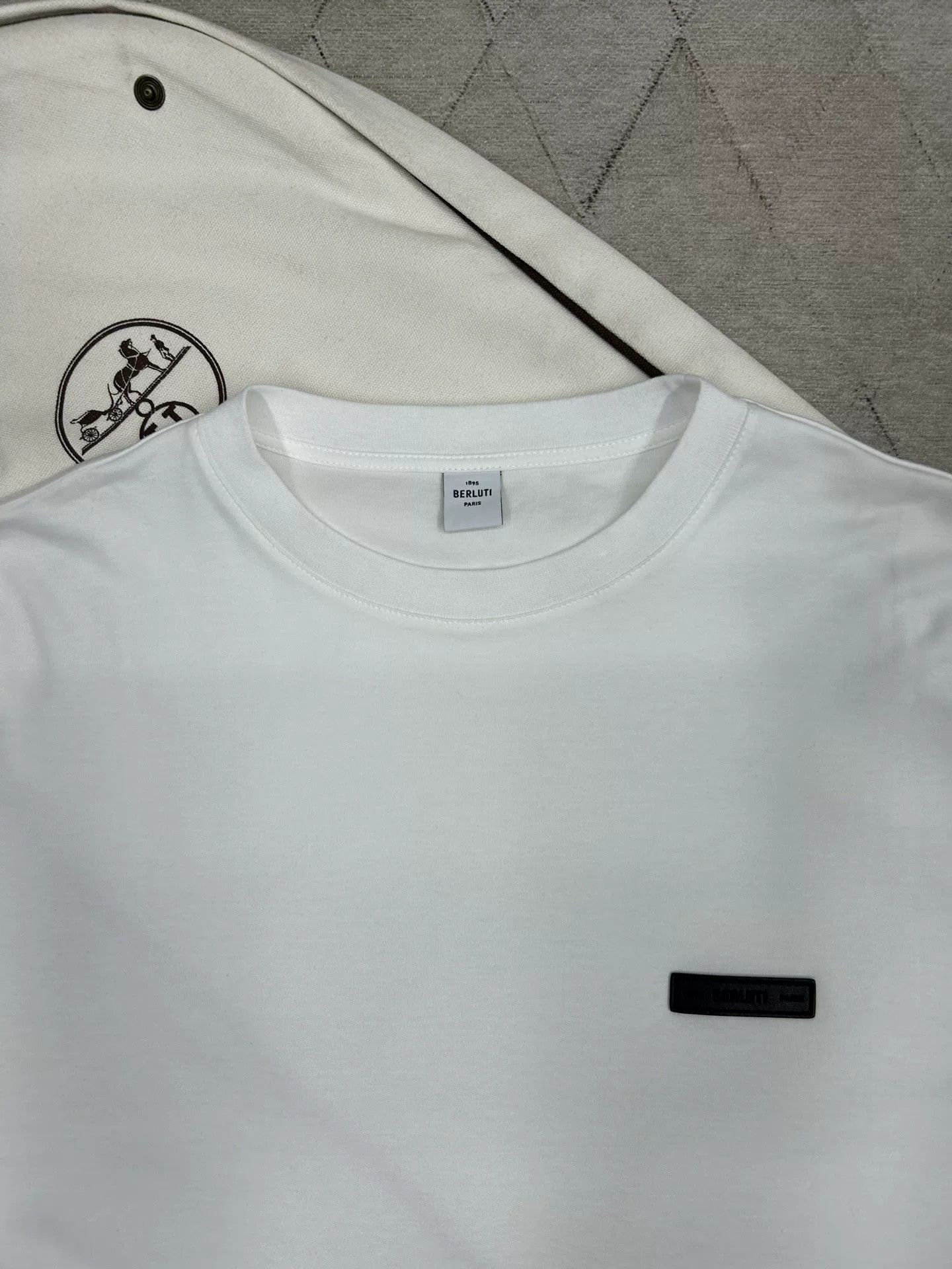 Berluti Berluti Spring Summer Lambskin Logo T-Shirt Size US M / EU 48-50 / 2 - 2 Thumbnail