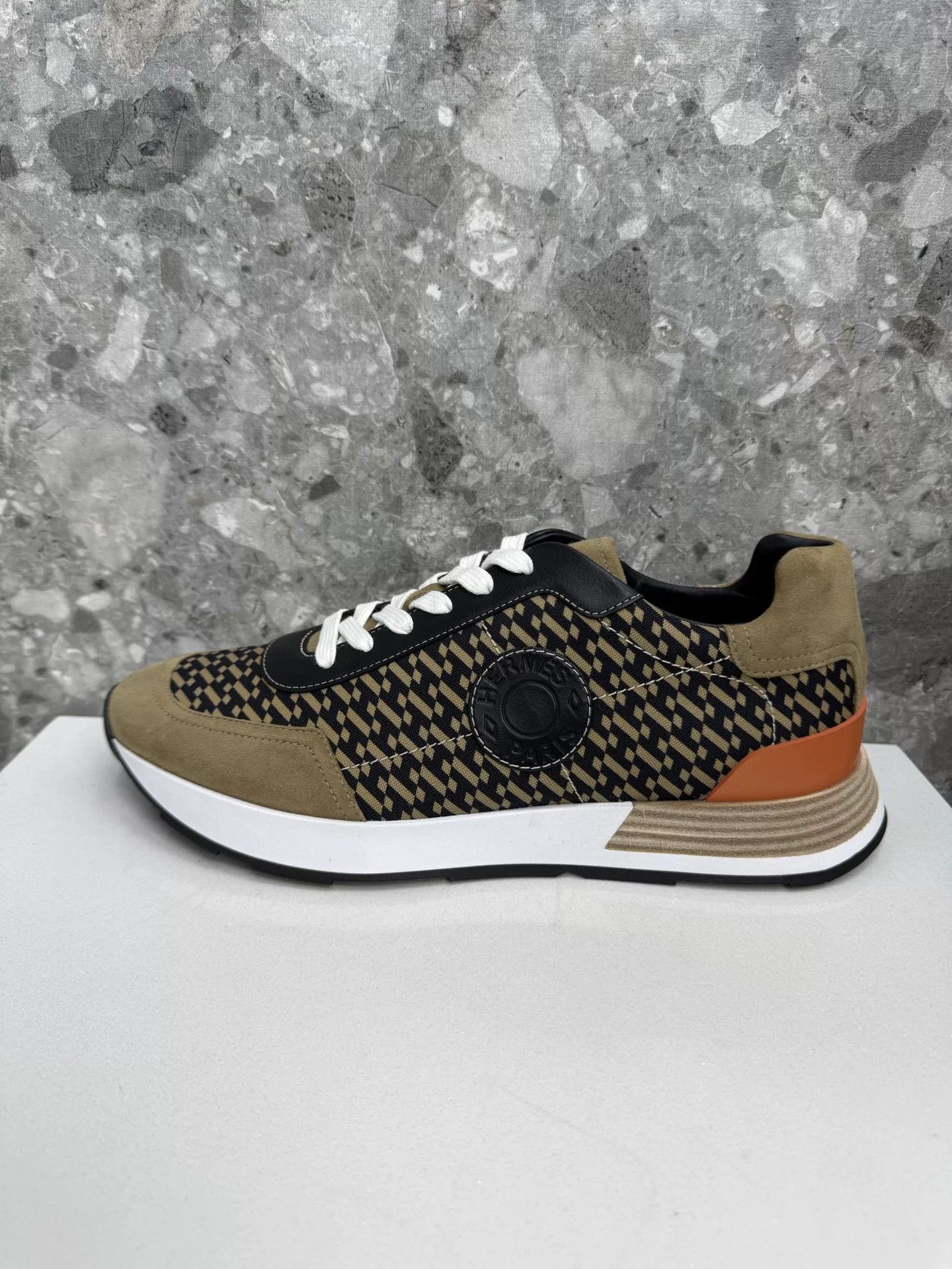 Hermes Hermes 2023 SS Logo Casual Shoes Size US 9 / EU 42 - 4 Thumbnail