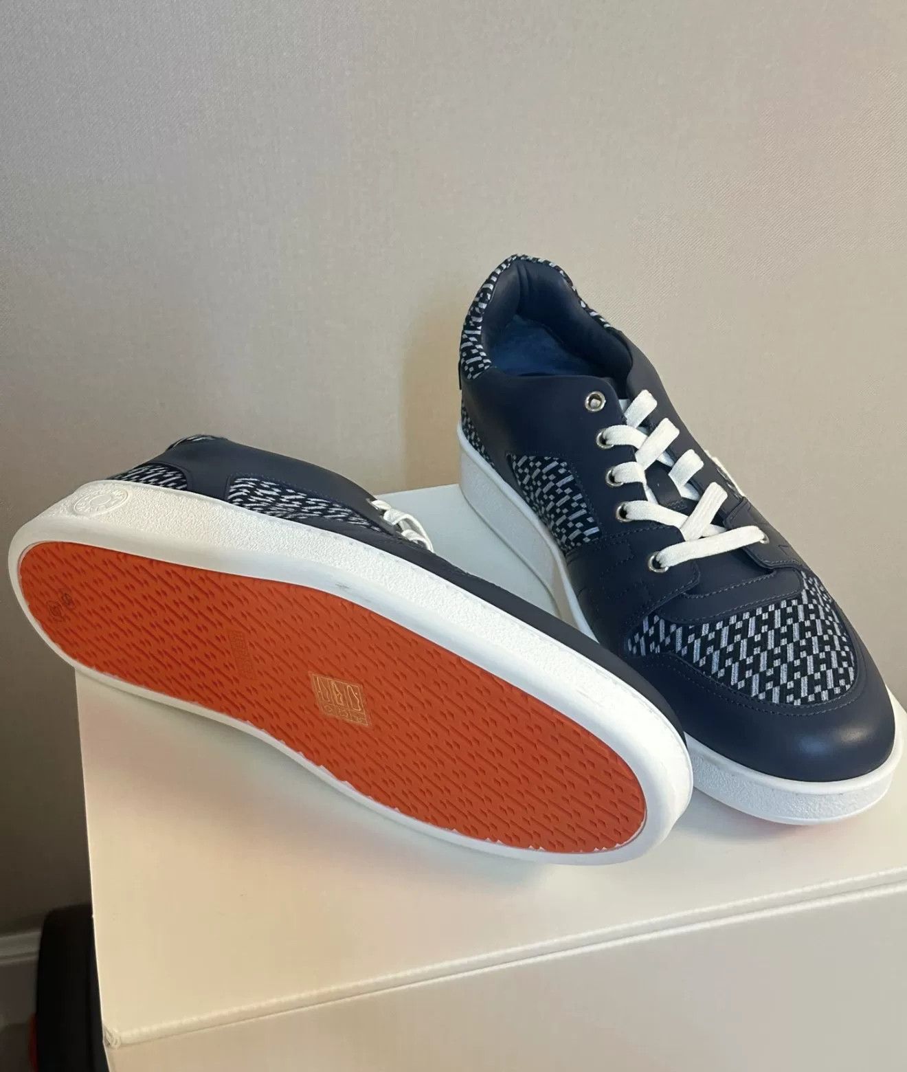Hermes Hermes 2024 SS Full Logo Casual Shoes Size US 9 / EU 42 - 2 Thumbnail
