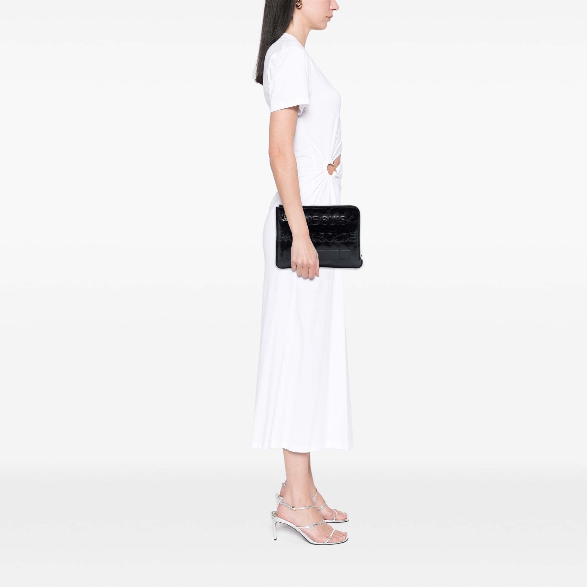 Chanel Distressed Calfskin Je Ne Suis Pas En Solde Clutch Size ONE SIZE - 8 Thumbnail