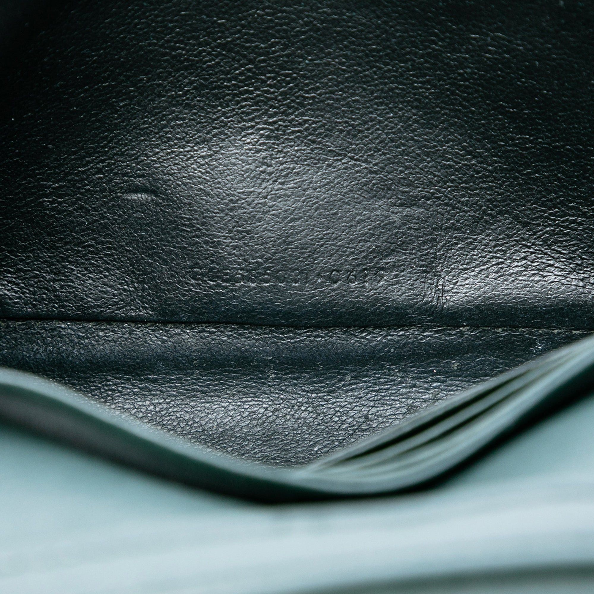 Saint Laurent Paris Quilted Lambskin Diamond Becky Chain Wallet Size ONE SIZE - 6 Thumbnail