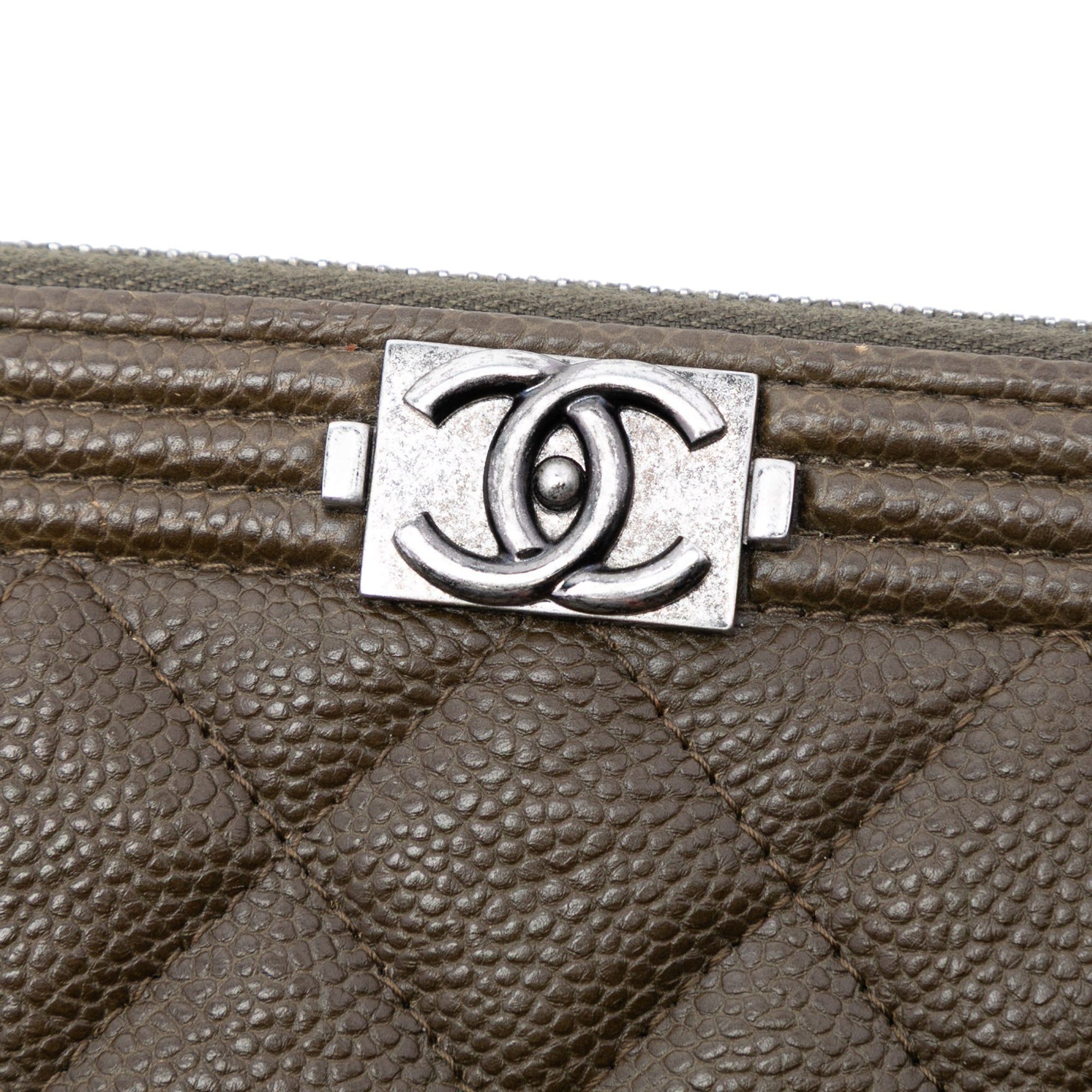 Chanel Large Quilted Caviar Boy O Case Clutch Size ONE SIZE - 5 Thumbnail
