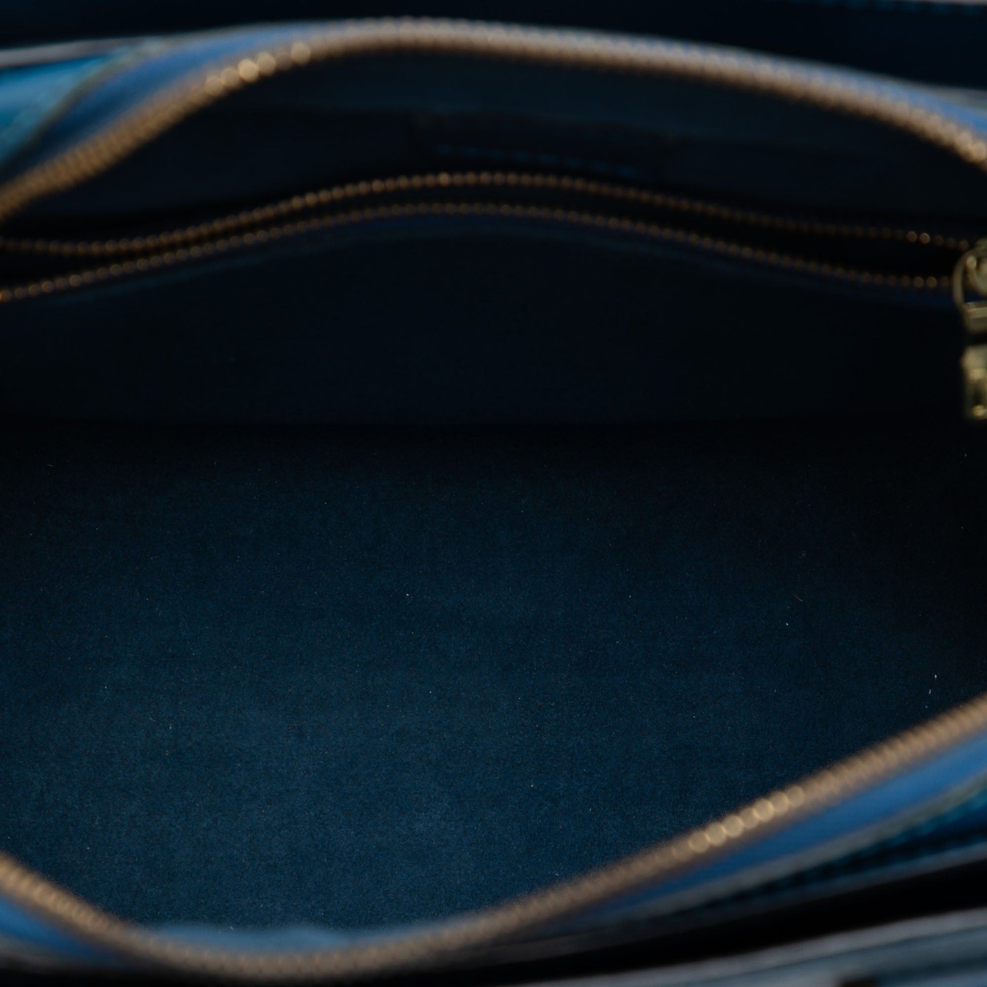 Louis Vuitton Epi Pont Neuf PM Size ONE SIZE - 4 Thumbnail
