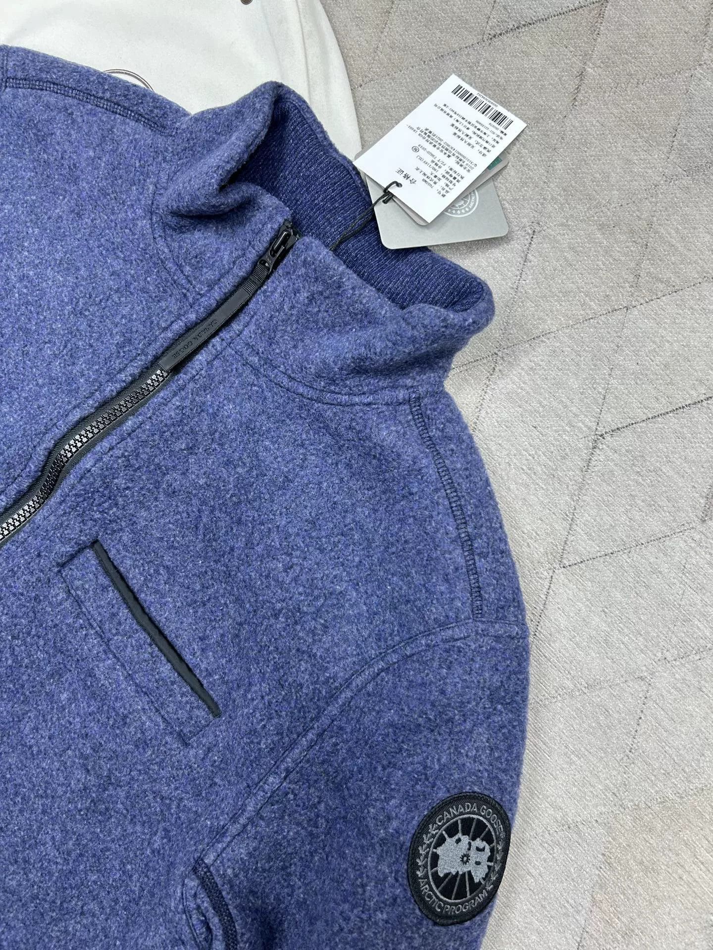 Canada Goose Canada Goose Outdoor Shearling Jacket Size US XL / EU 56 / 4 - 2 Thumbnail