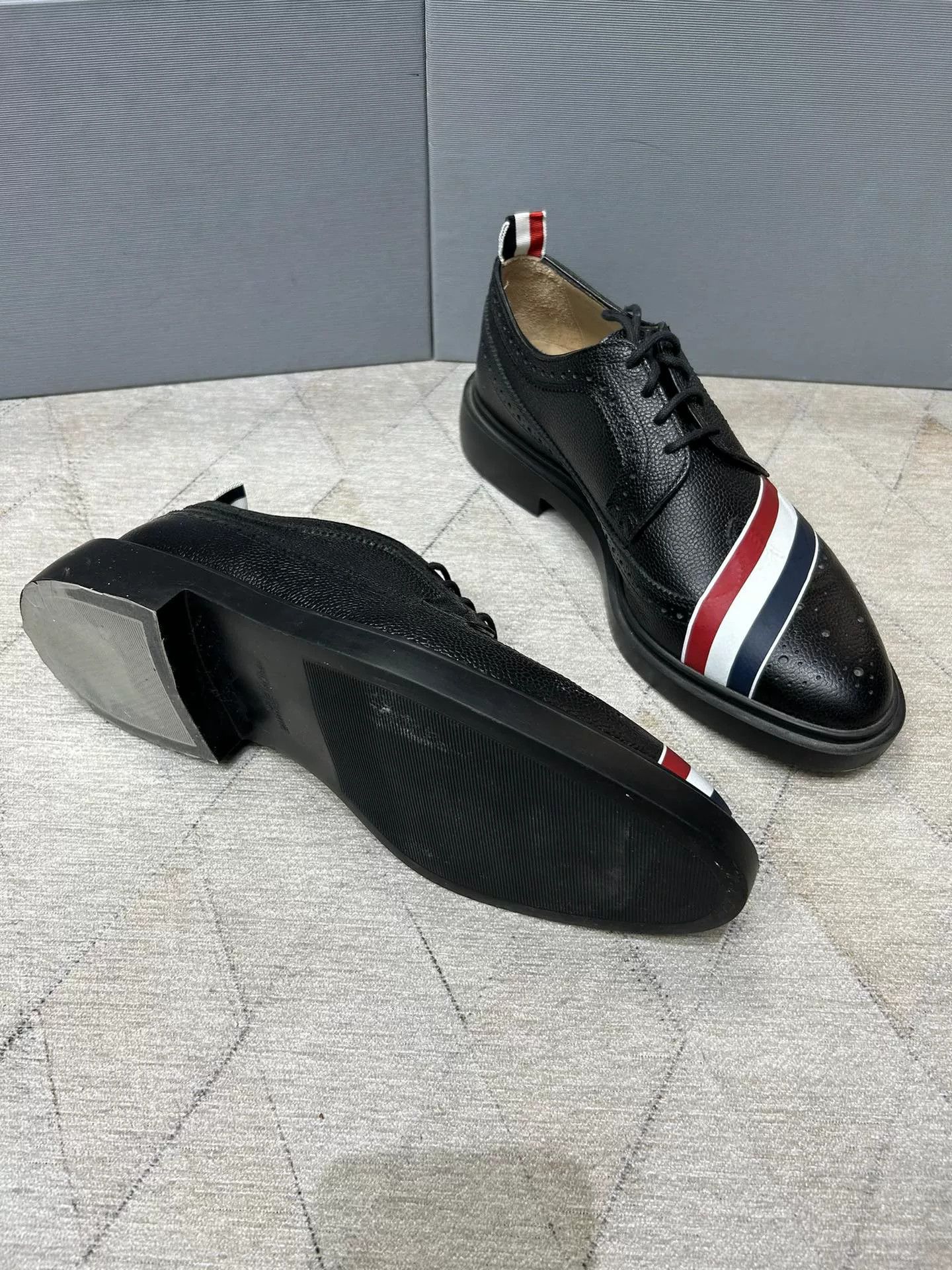 Thom Browne Thom Browne Three-Stripe Brogue Shoes Size US 9 / EU 42 - 4 Thumbnail