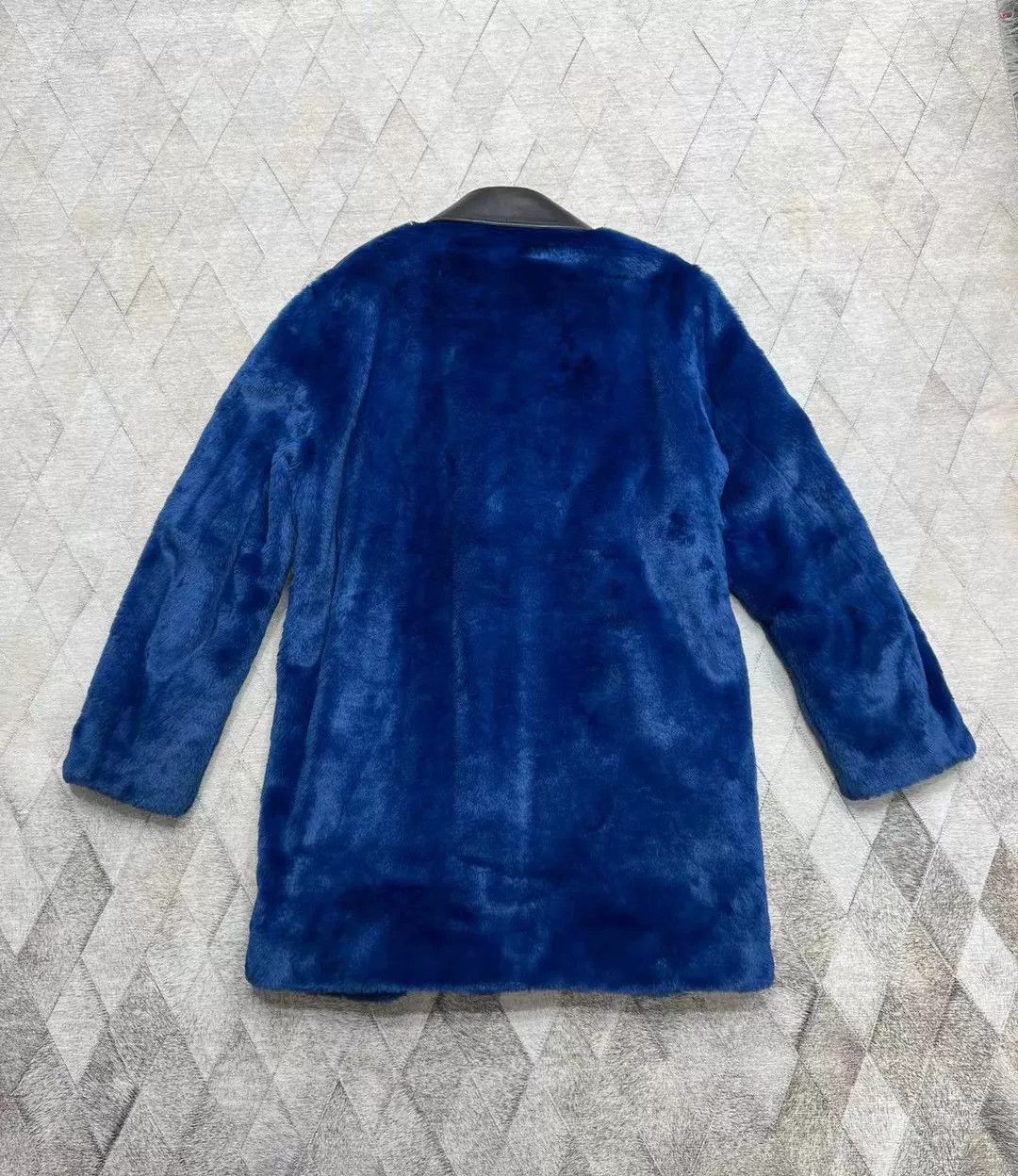 Givenchy Givenchy New Eco-Fur Winter Coat Size US L / EU 52-54 / 3 - 7 Thumbnail