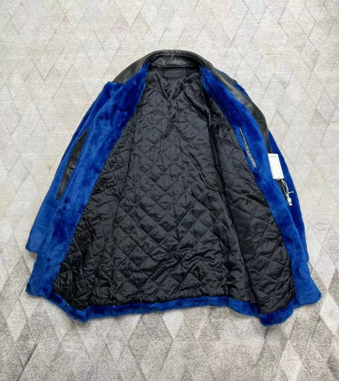 Givenchy Givenchy New Eco-Fur Winter Coat Size US L / EU 52-54 / 3 - 5 Thumbnail
