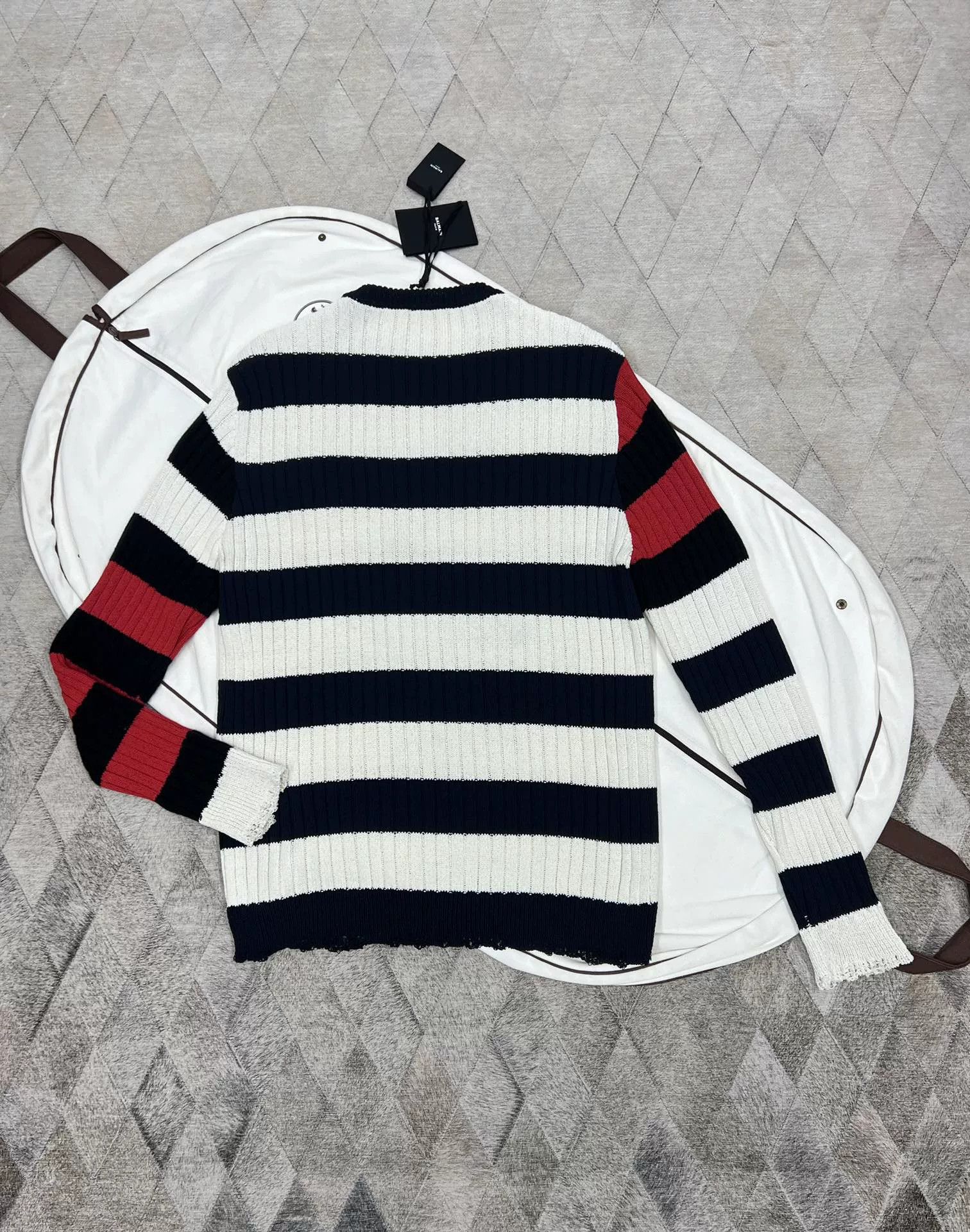 Balmain Balmain Heavy Destruction Wool Sweater Size US L / EU 52-54 / 3 - 5 Thumbnail