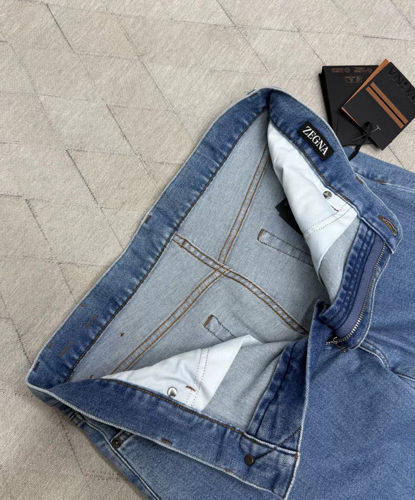 Ermenegildo Zegna Ermenegildo Zegna Light Blue Stretch Jeans Size US 36 / EU 52 - 4 Thumbnail