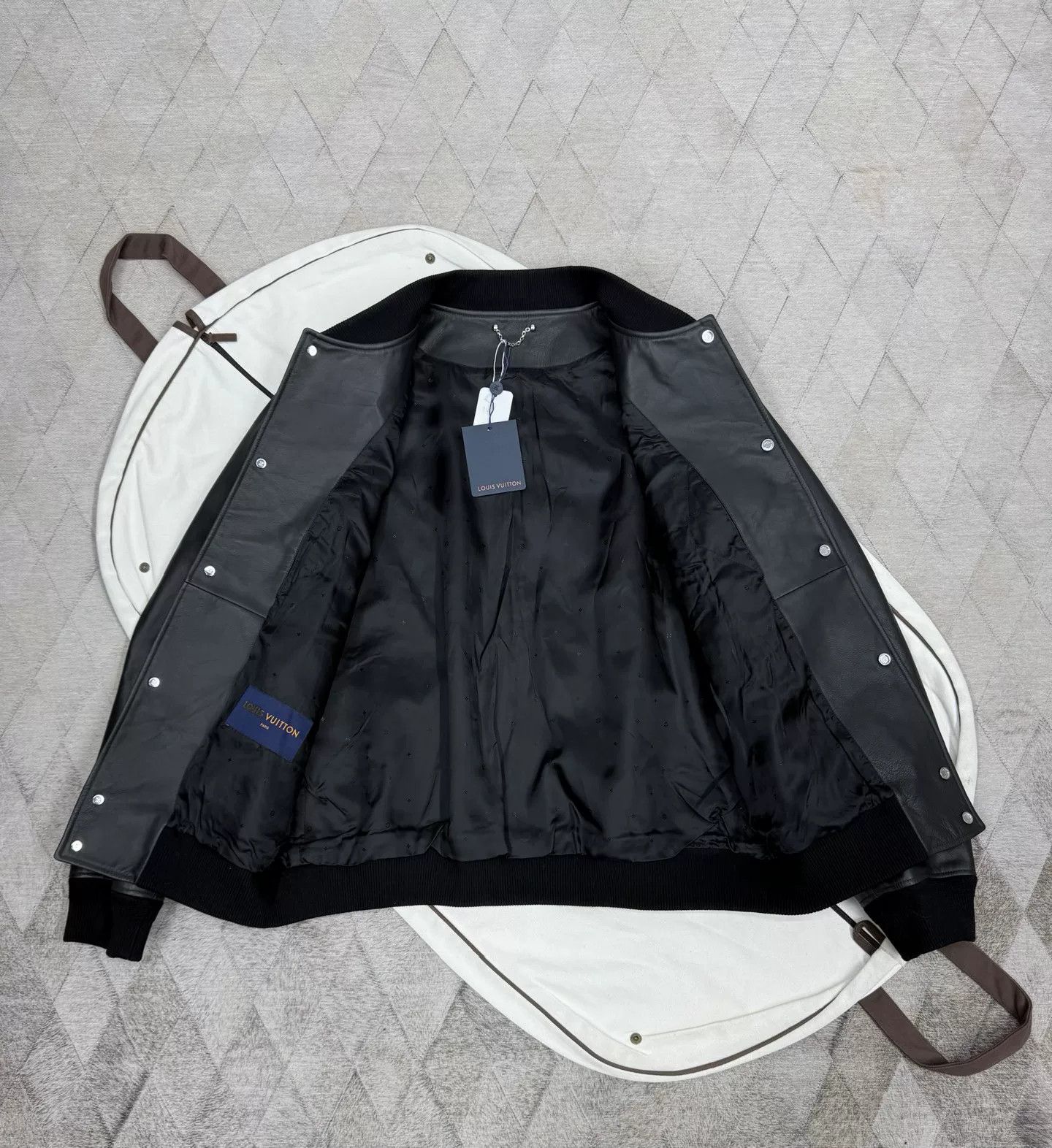Louis Vuitton LV NBA Lambskin Baseball Leather Jacket Size US L / EU 52-54 / 3 - 5 Thumbnail