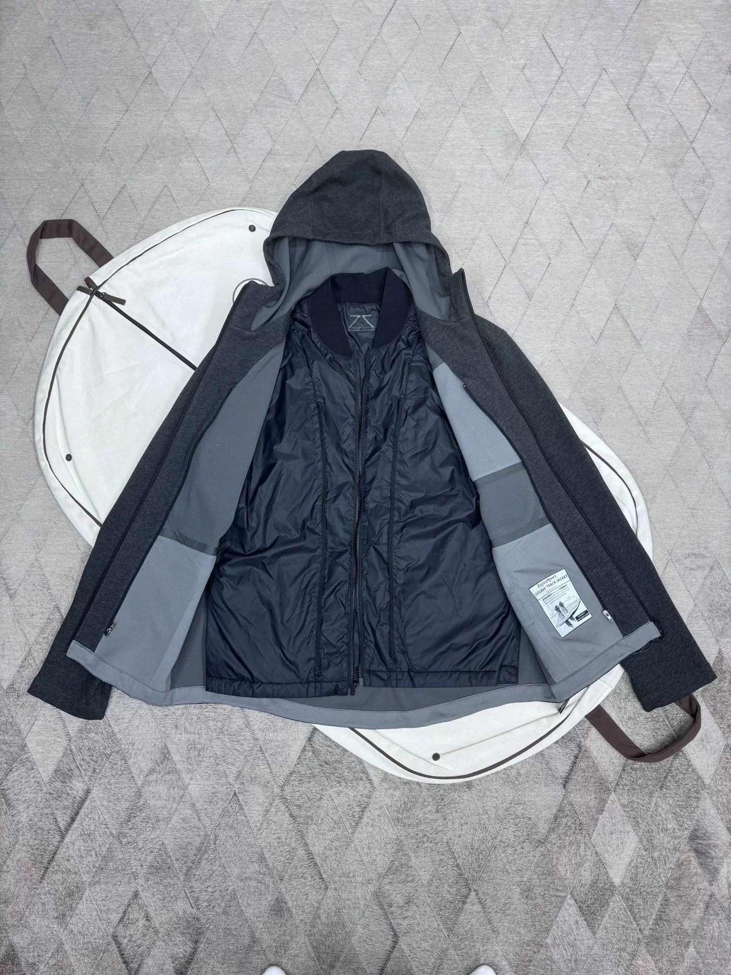 Ermenegildo Zegna Zegna Hooded Jacket w/ Detachable Vest Size US L / EU 52-54 / 3 - 5 Thumbnail