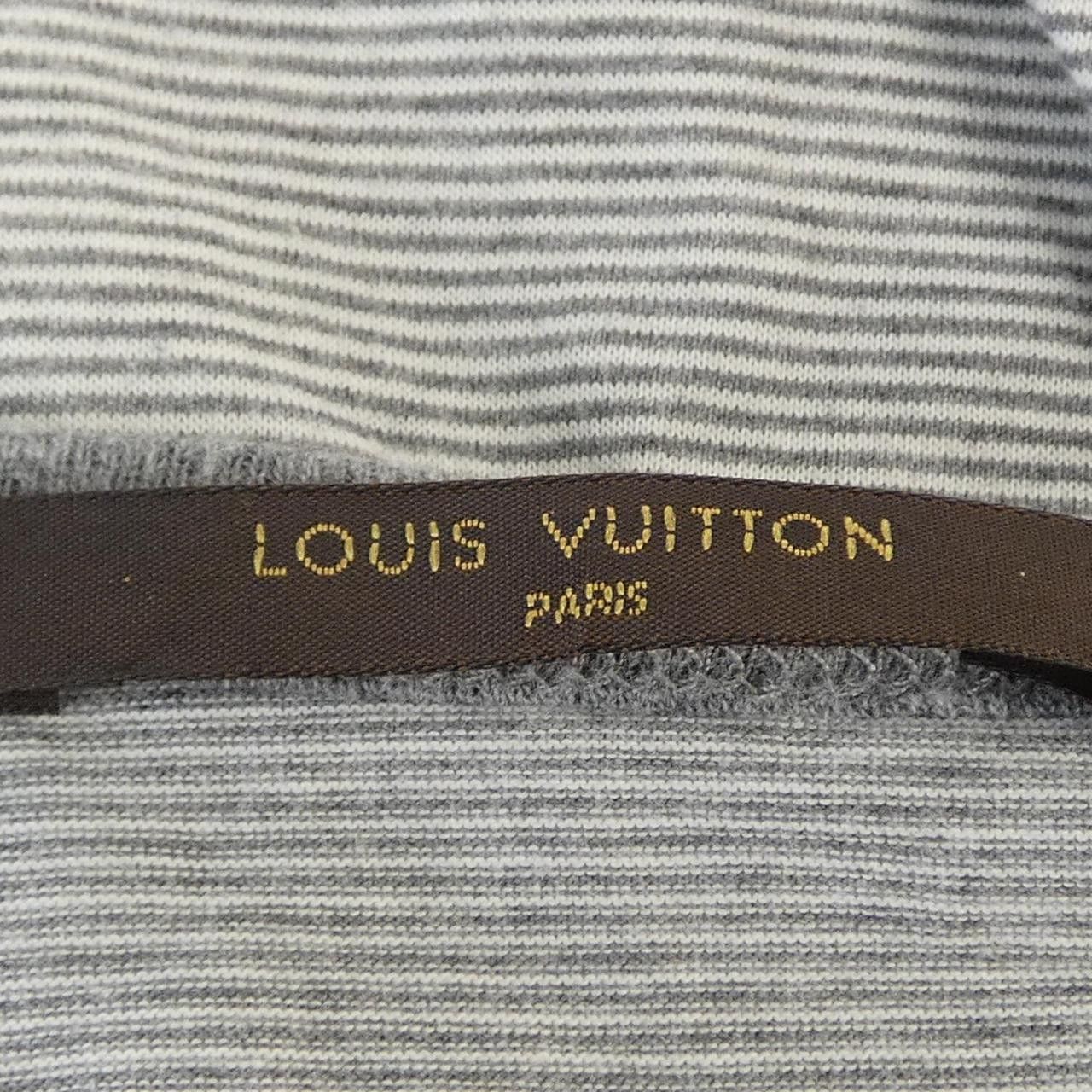 Louis Vuitton Louis Vuitton Louis Vuitton T Shirt Textile T-Shirts MSJR13JE8 DUTY FREE for USA Size ONE SIZE - 4 Thumbnail
