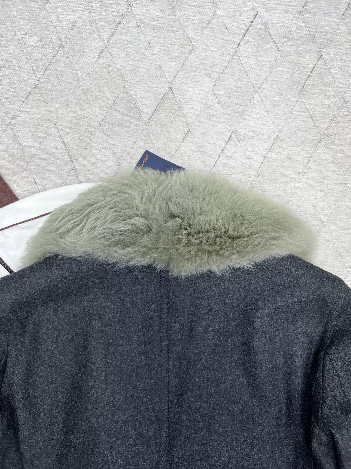 Louis Vuitton LV Air Force Fur Coat Size US M / EU 48-50 / 2 - 5 Thumbnail