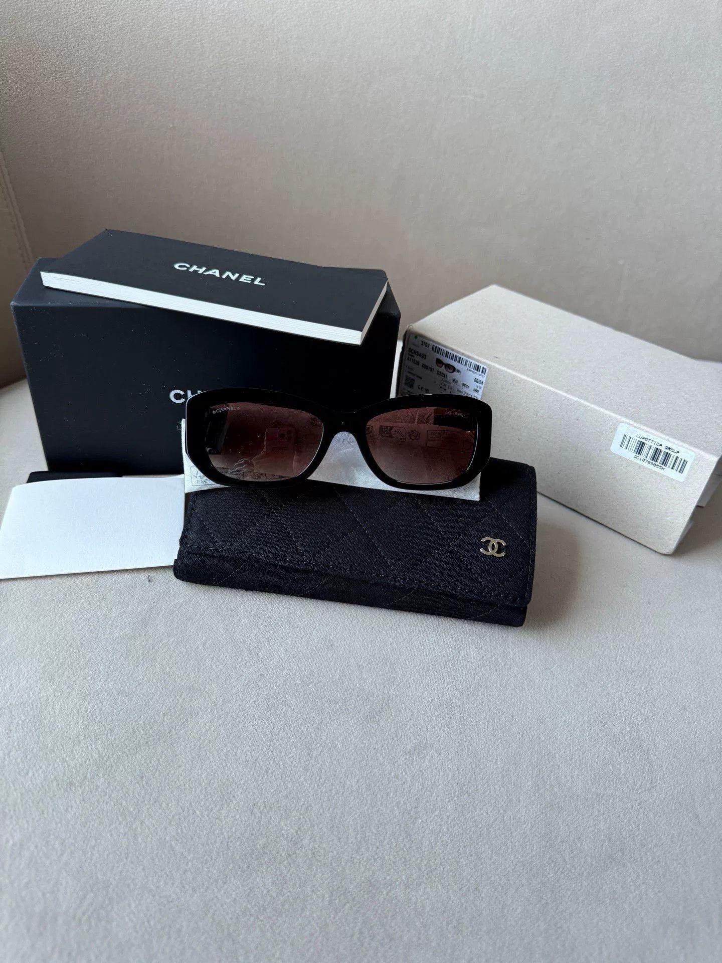 Chanel Chanel Rectangular Frame Sunglasses Size ONE SIZE - 4 Thumbnail