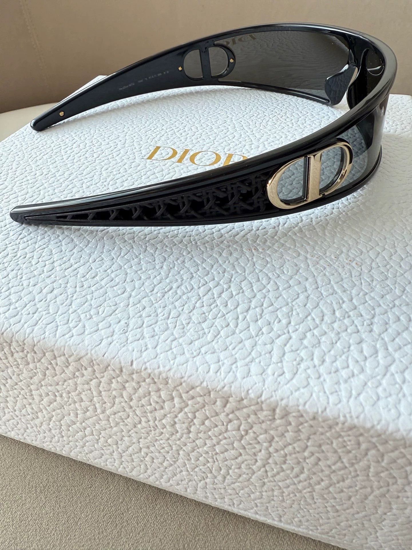 Dior Dior VeryDior M1U Sunglasses Size ONE SIZE - 7 Thumbnail