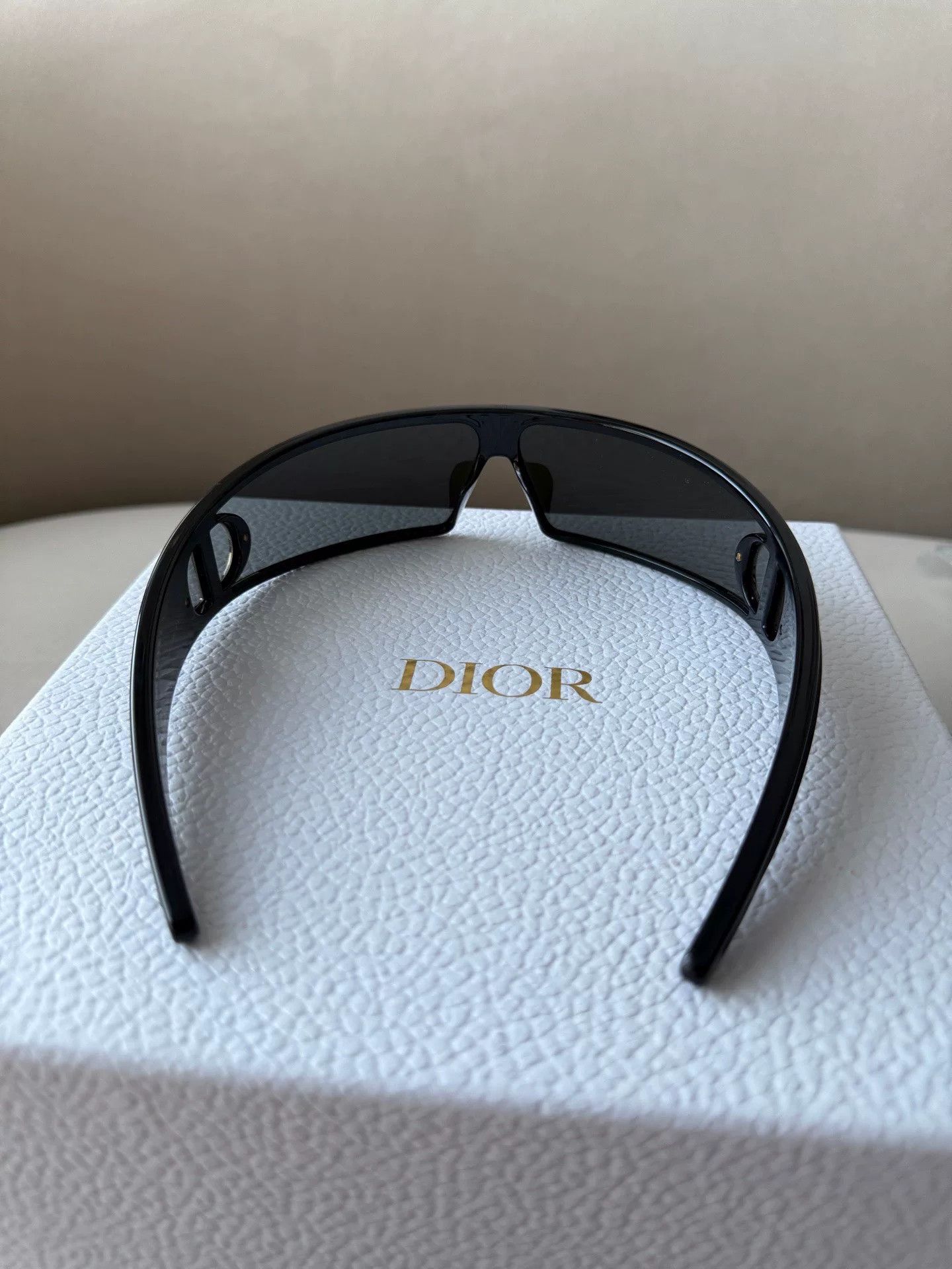 Dior Dior VeryDior M1U Sunglasses Size ONE SIZE - 8 Thumbnail