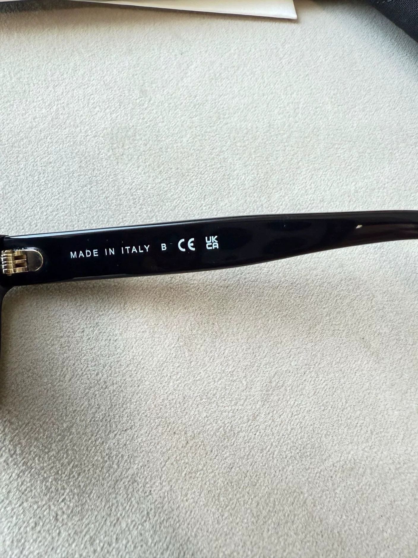 Chanel Chanel Classic Black Gold Sunglasses Size ONE SIZE - 5 Thumbnail