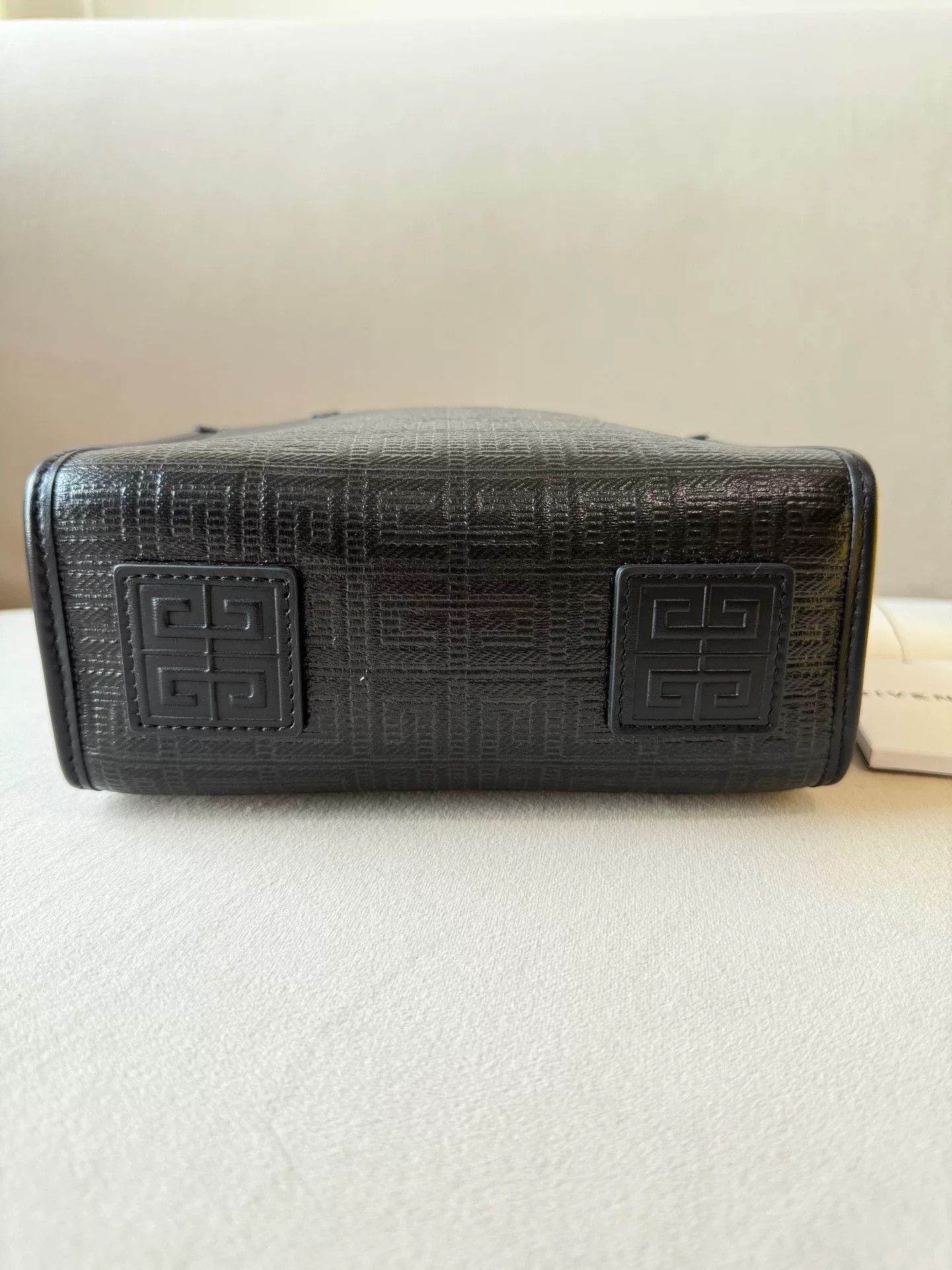 Givenchy Givenchy New Small Tote Bag Size ONE SIZE - 6 Thumbnail