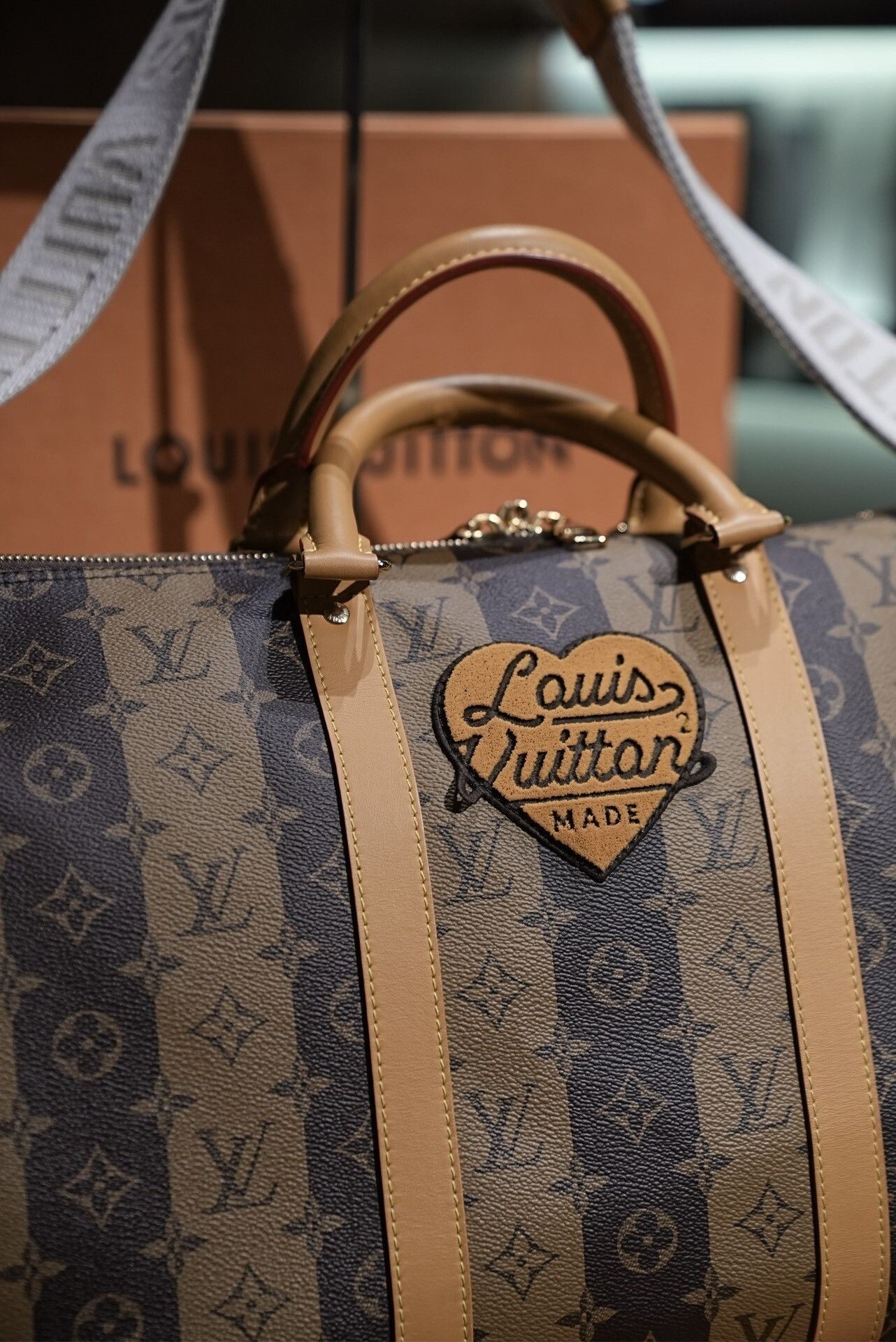 Louis Vuitton Louis Vuitton x Nigo Keepall 50 Size ONE SIZE - 3 Thumbnail