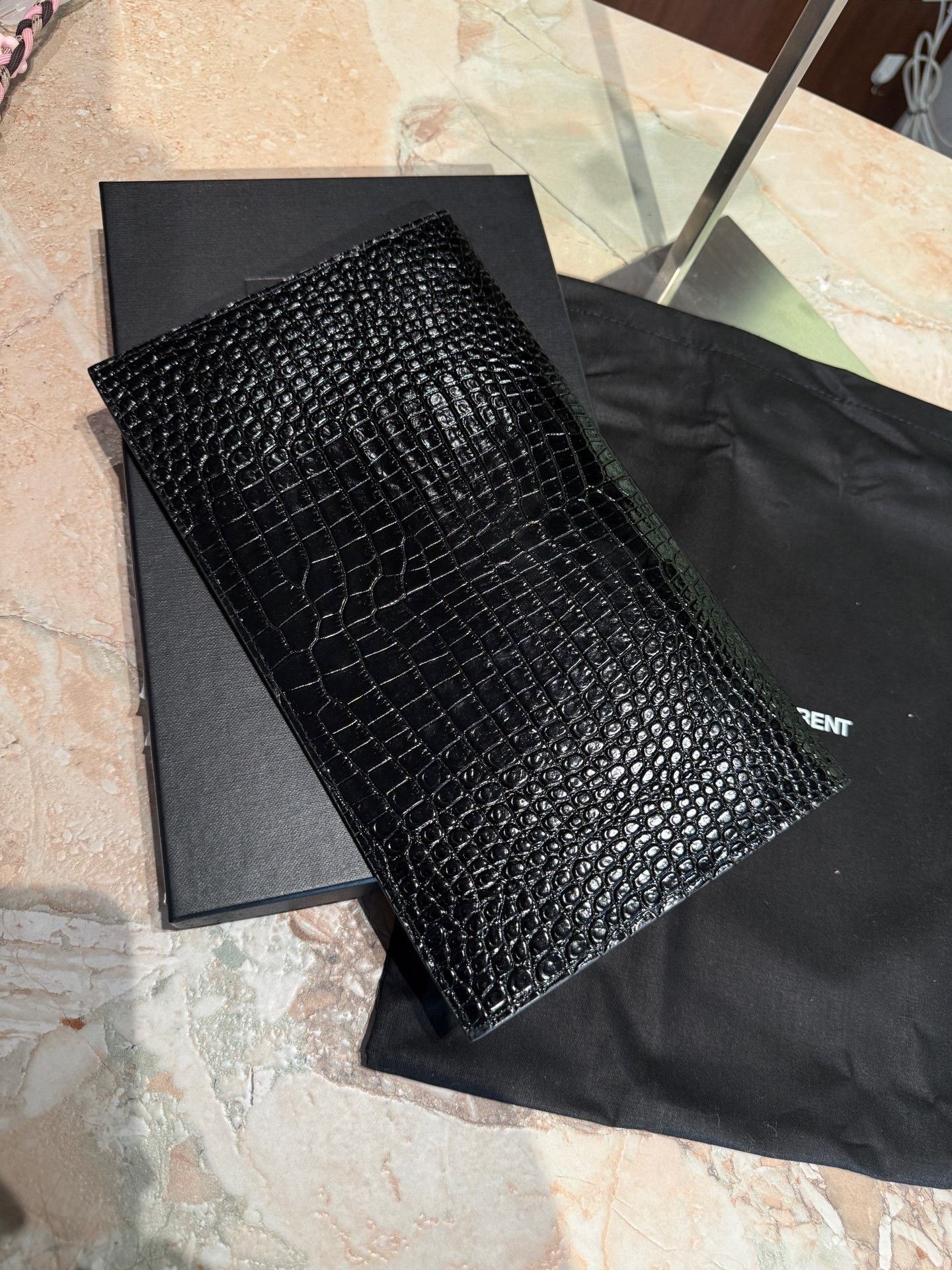 Saint Laurent Paris Saint Laurent Uptown Black Gold Croc Clutch Size ONE SIZE - 3 Thumbnail