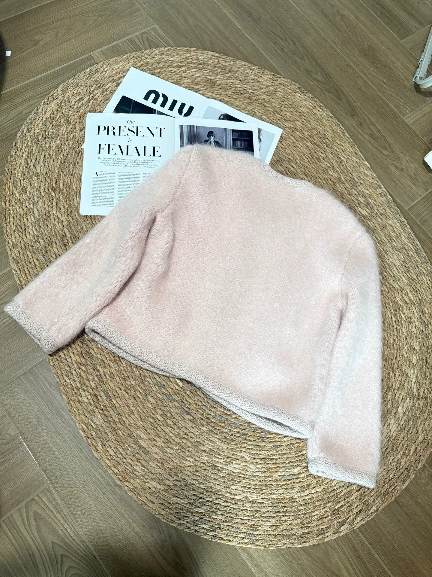 Celine Celine Nude Pink Gold Button Cardigan Size M / US 6-8 / IT 42-44 - 2 Thumbnail