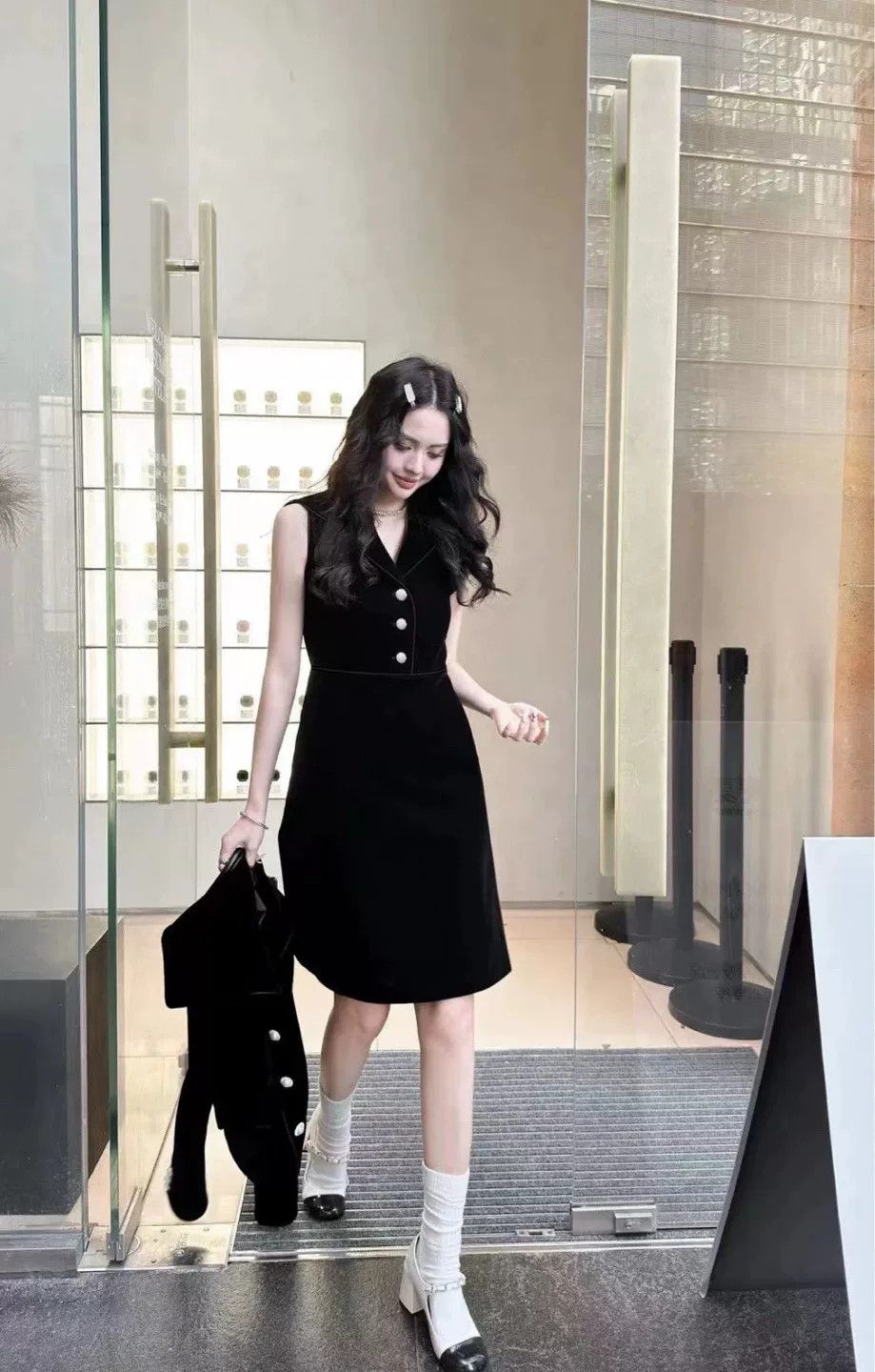 Miu Miu Miu Miu Black Velvet V-Neck Dress Size S / US 4 / IT 40 - 9 Thumbnail