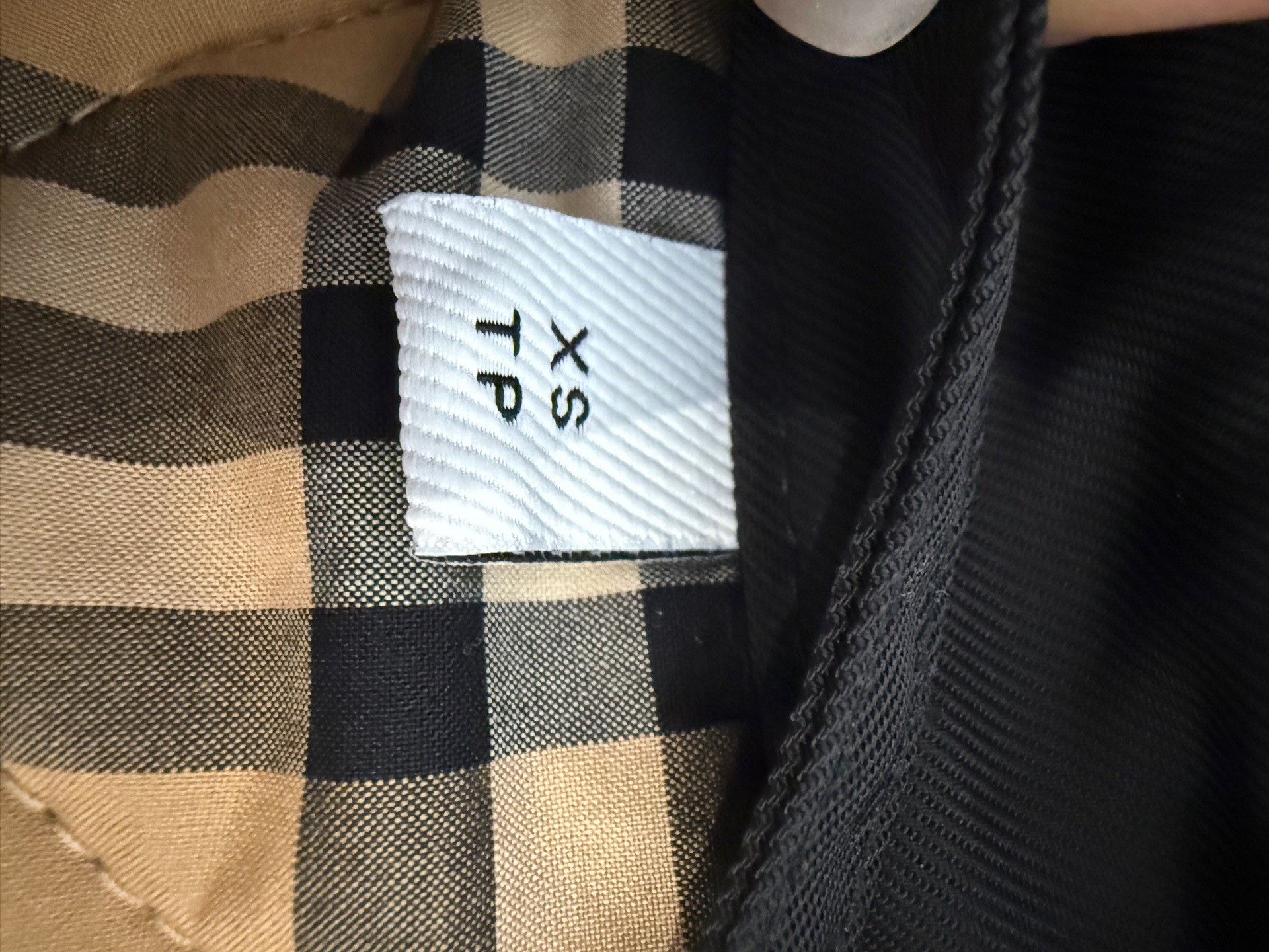 Burberry Burberry Black Quilted Jacket XS Size XS / US 0-2 / IT 36-38 - 5 Thumbnail
