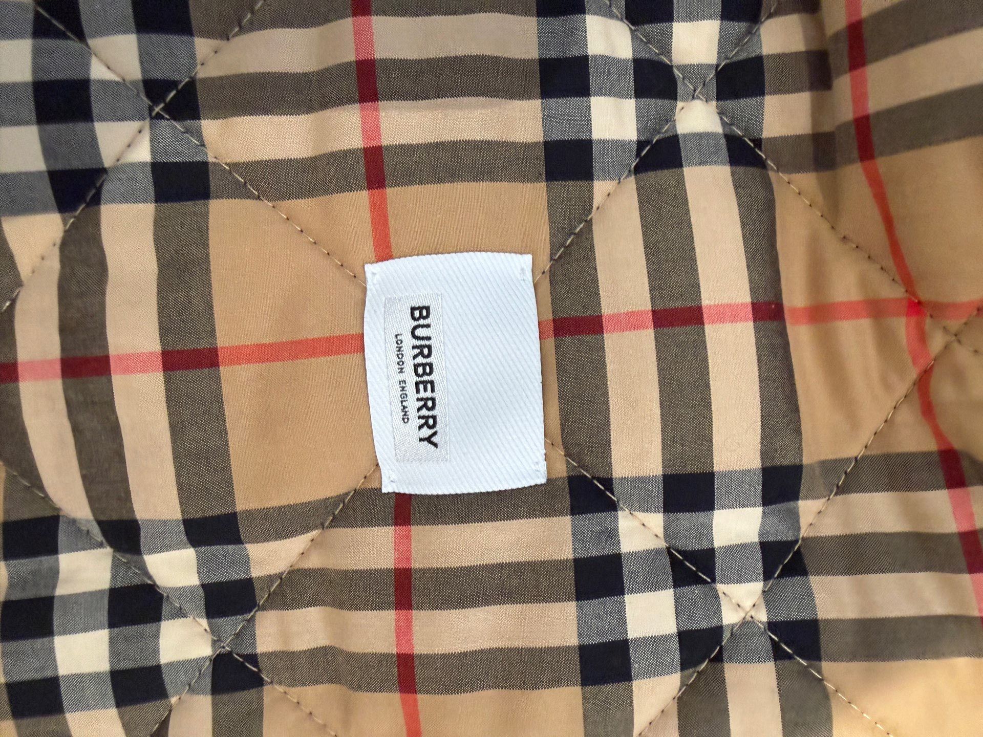 Burberry Burberry Black Quilted Jacket XS Size XS / US 0-2 / IT 36-38 - 6 Thumbnail