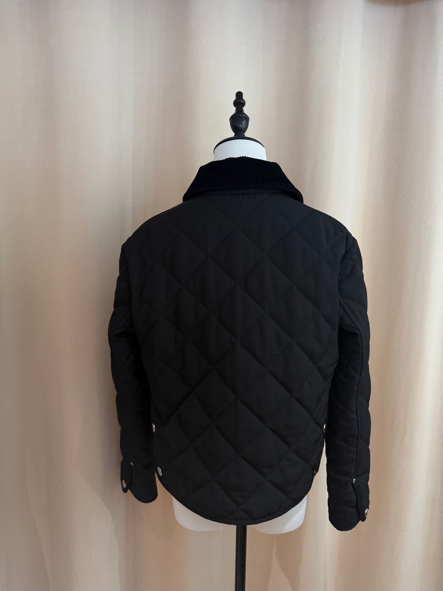 Burberry Burberry Black Quilted Jacket XS Size XS / US 0-2 / IT 36-38 - 2 Thumbnail