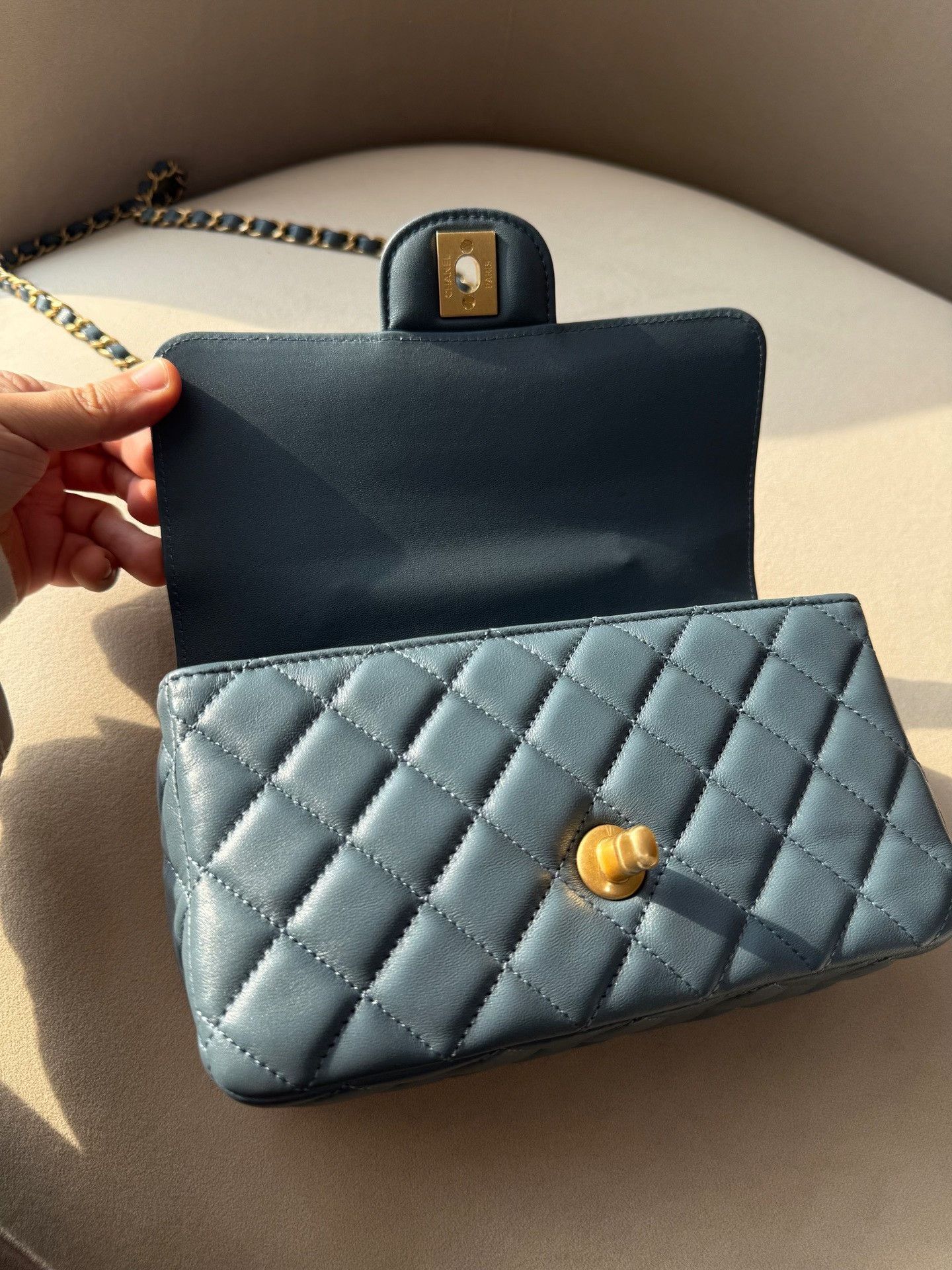 Chanel Chanel 23K CF Mini Lambskin Woven Handle Size ONE SIZE - 7 Thumbnail